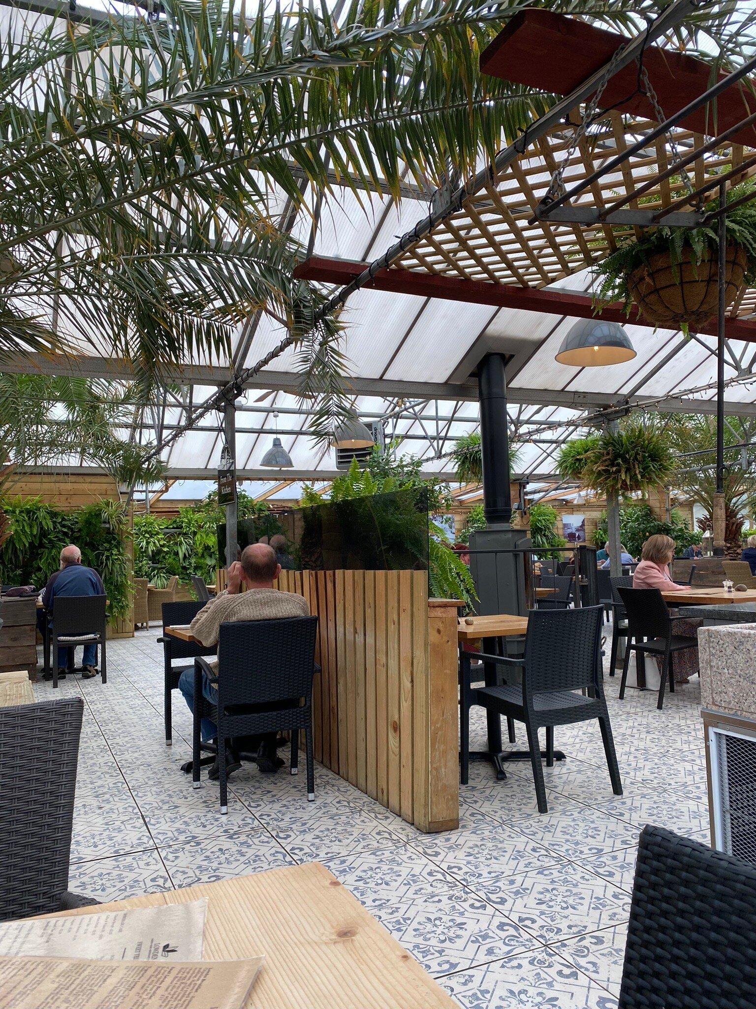 Lowden Garden Centre