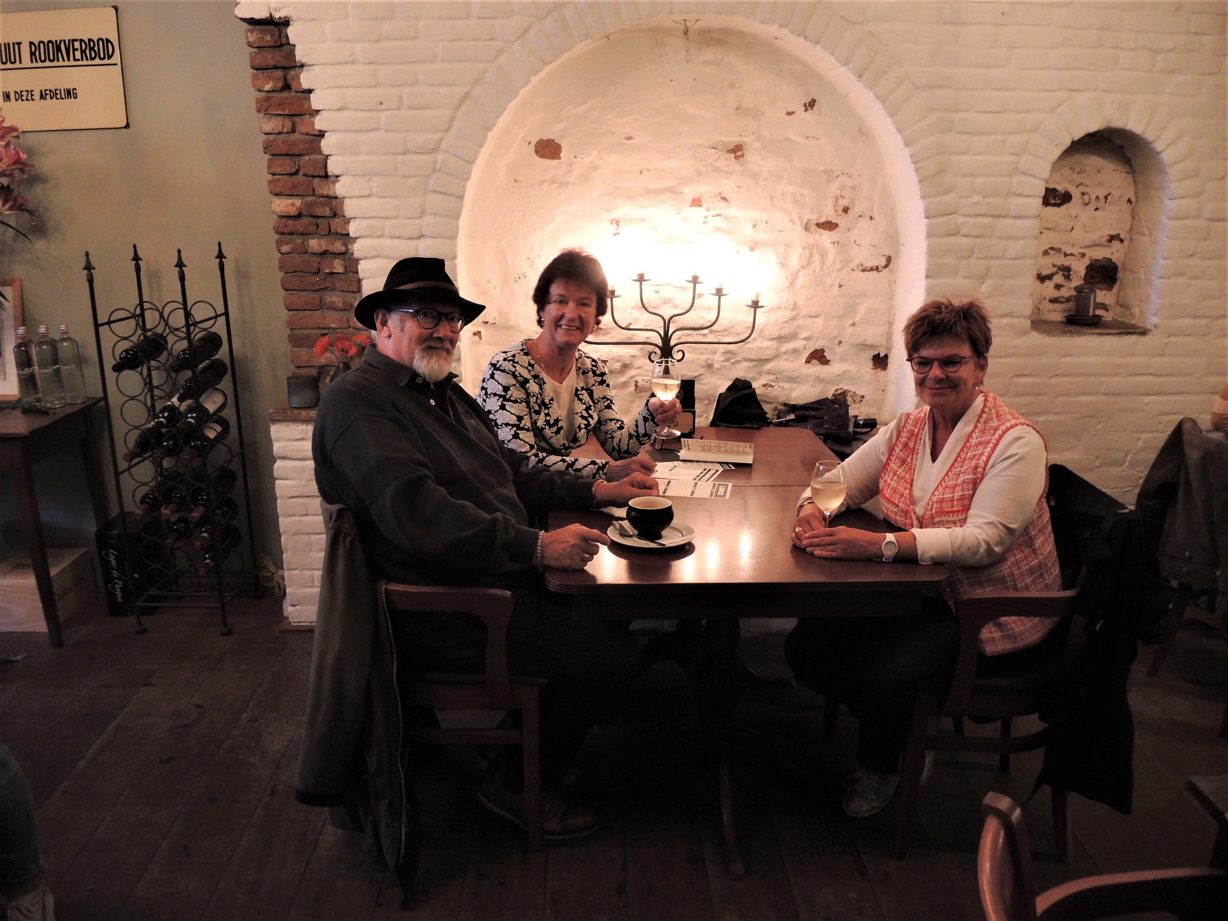 Ongedwongen Eten en Drinken