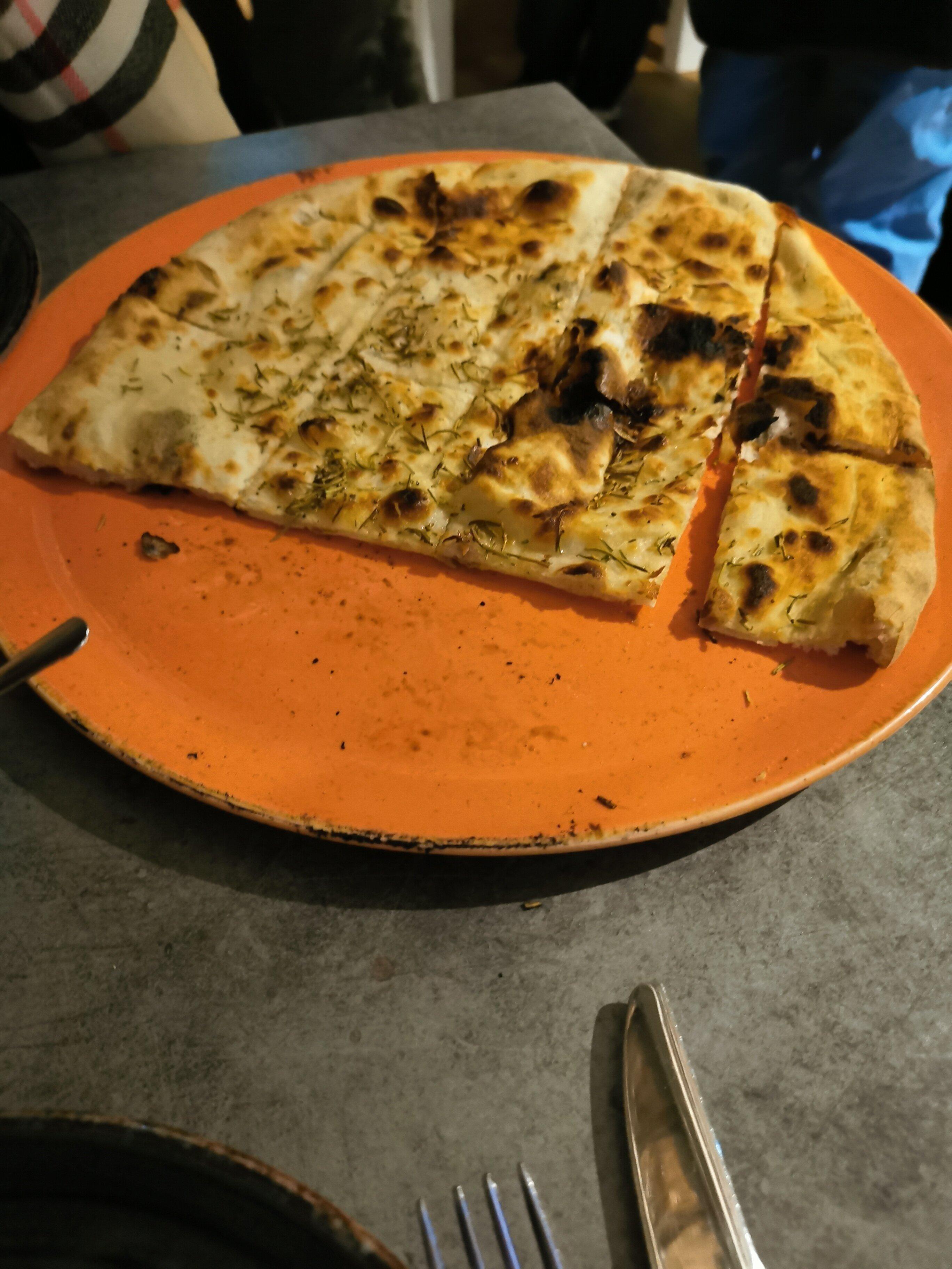 Olivos Cafe & Restaurant