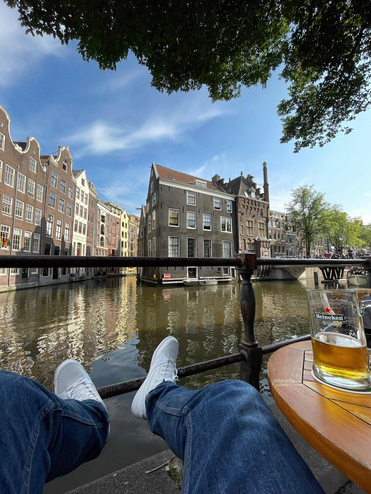 Cafe Bar Aen't Water