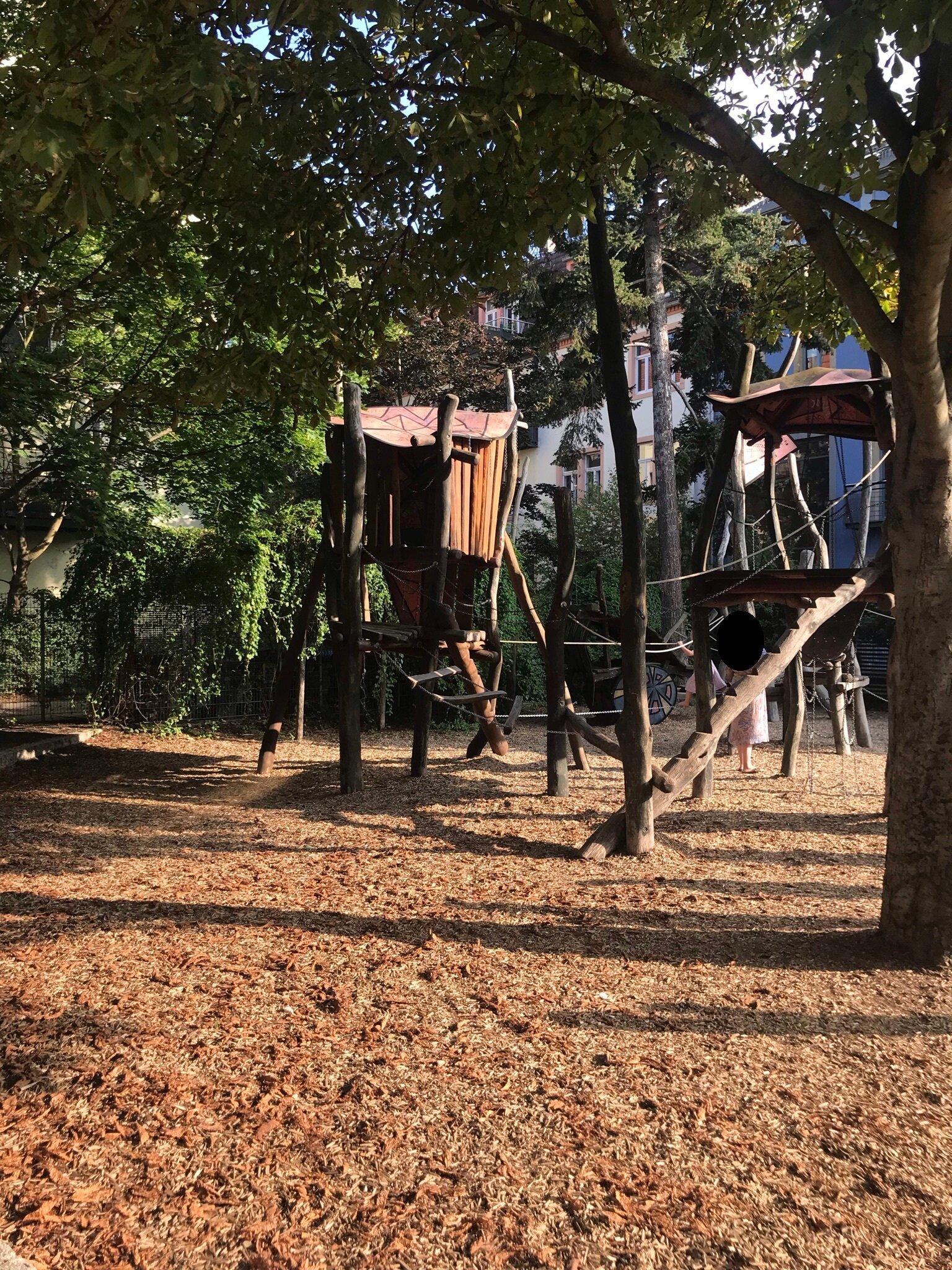 Spielplatz Böhmische Straße