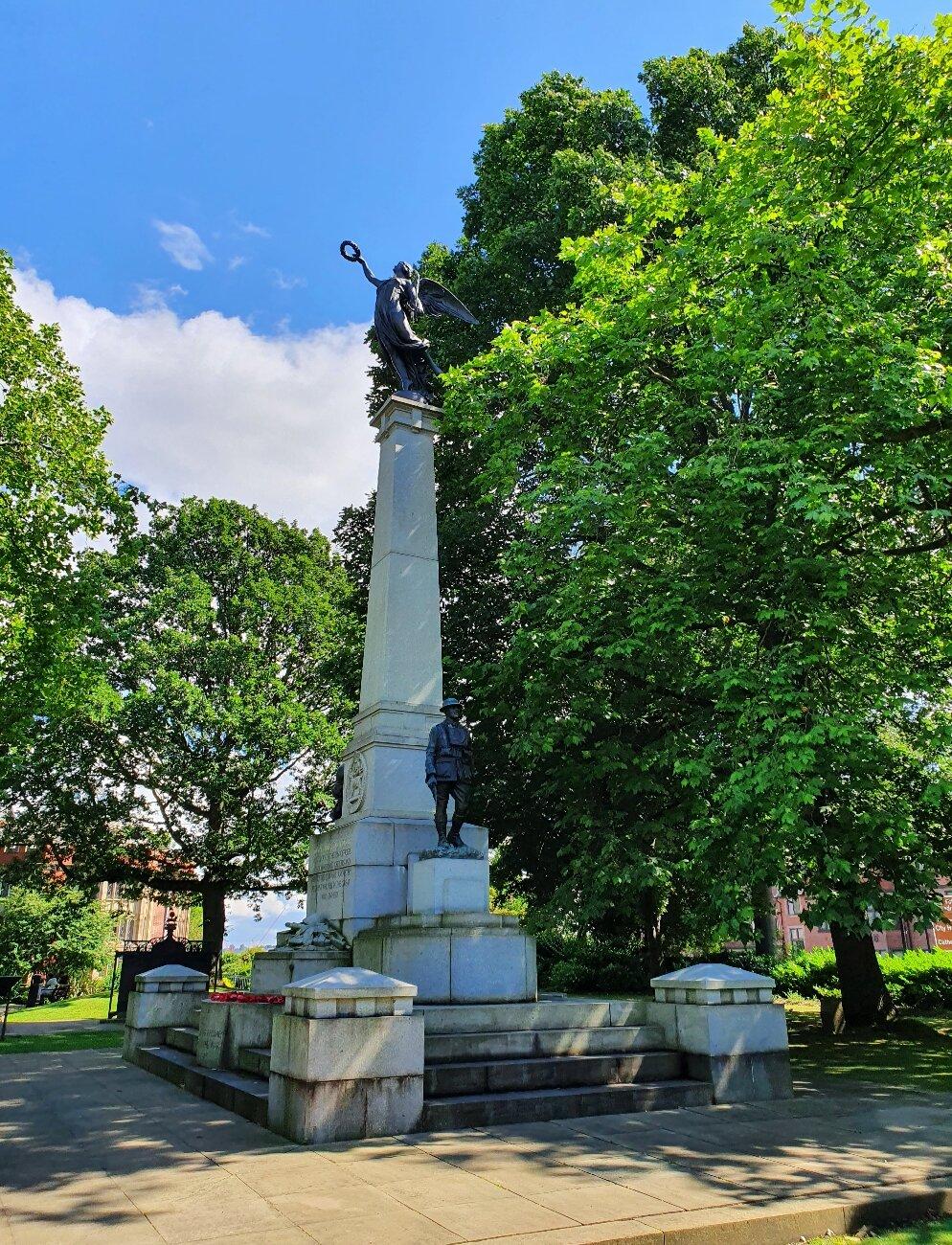 York And Lancaster War Memorial