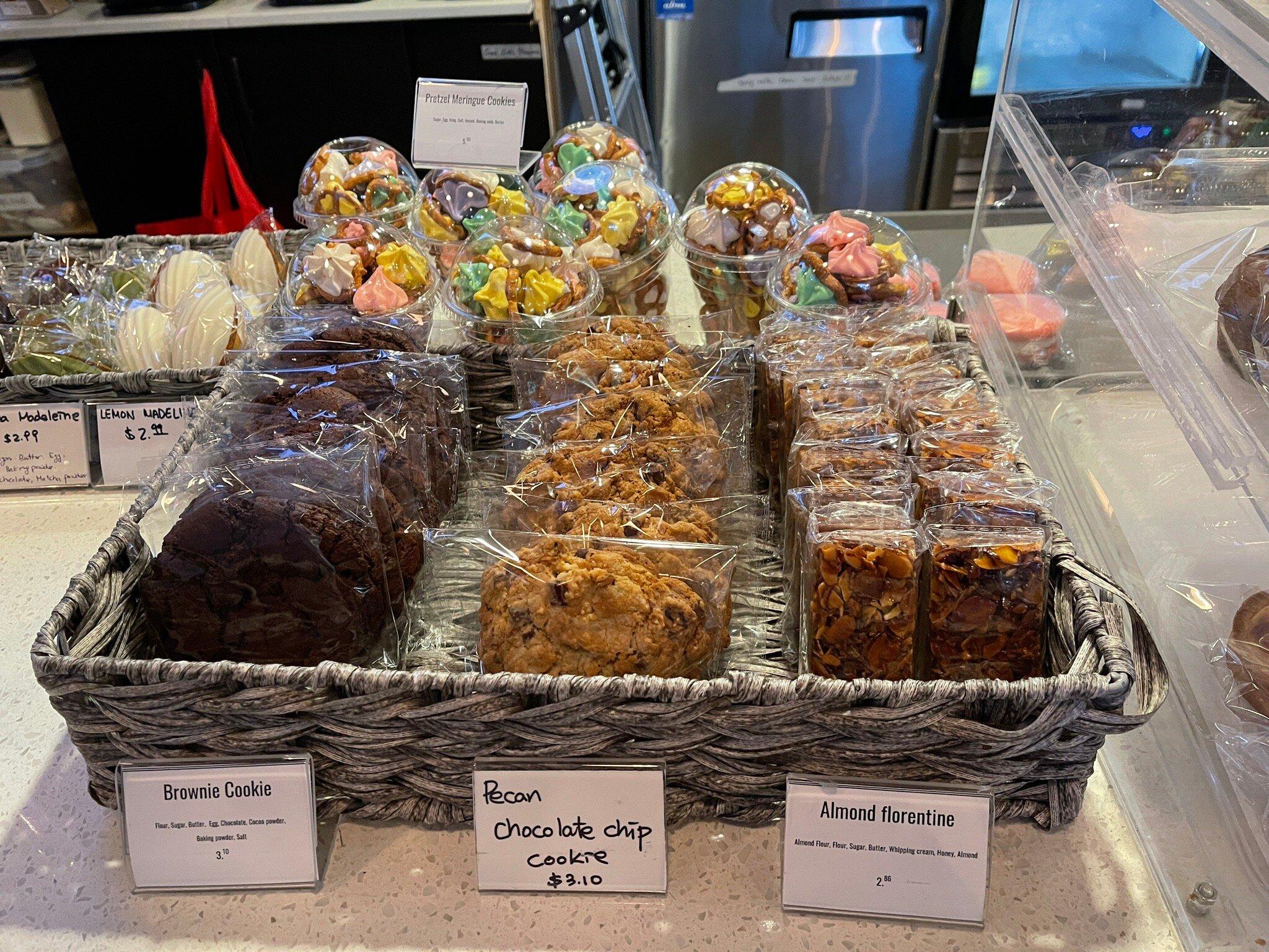 Awesome Place Coffee & Dessert