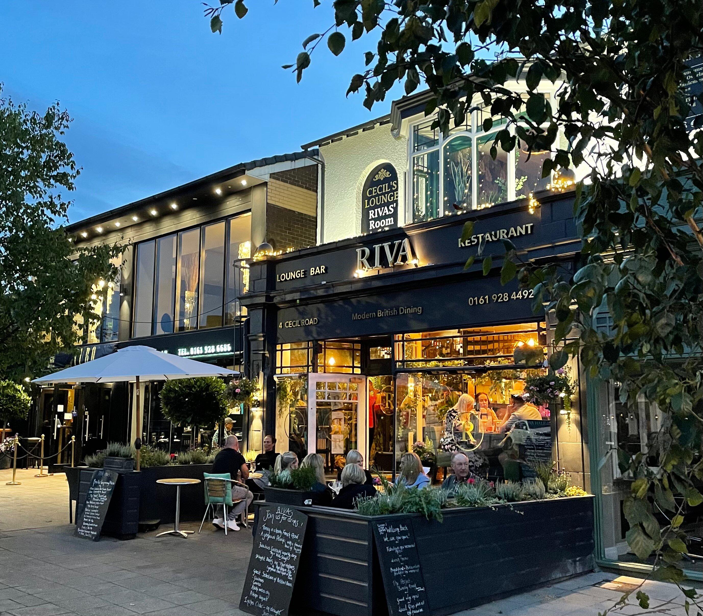 Riva Bar & Restaurant