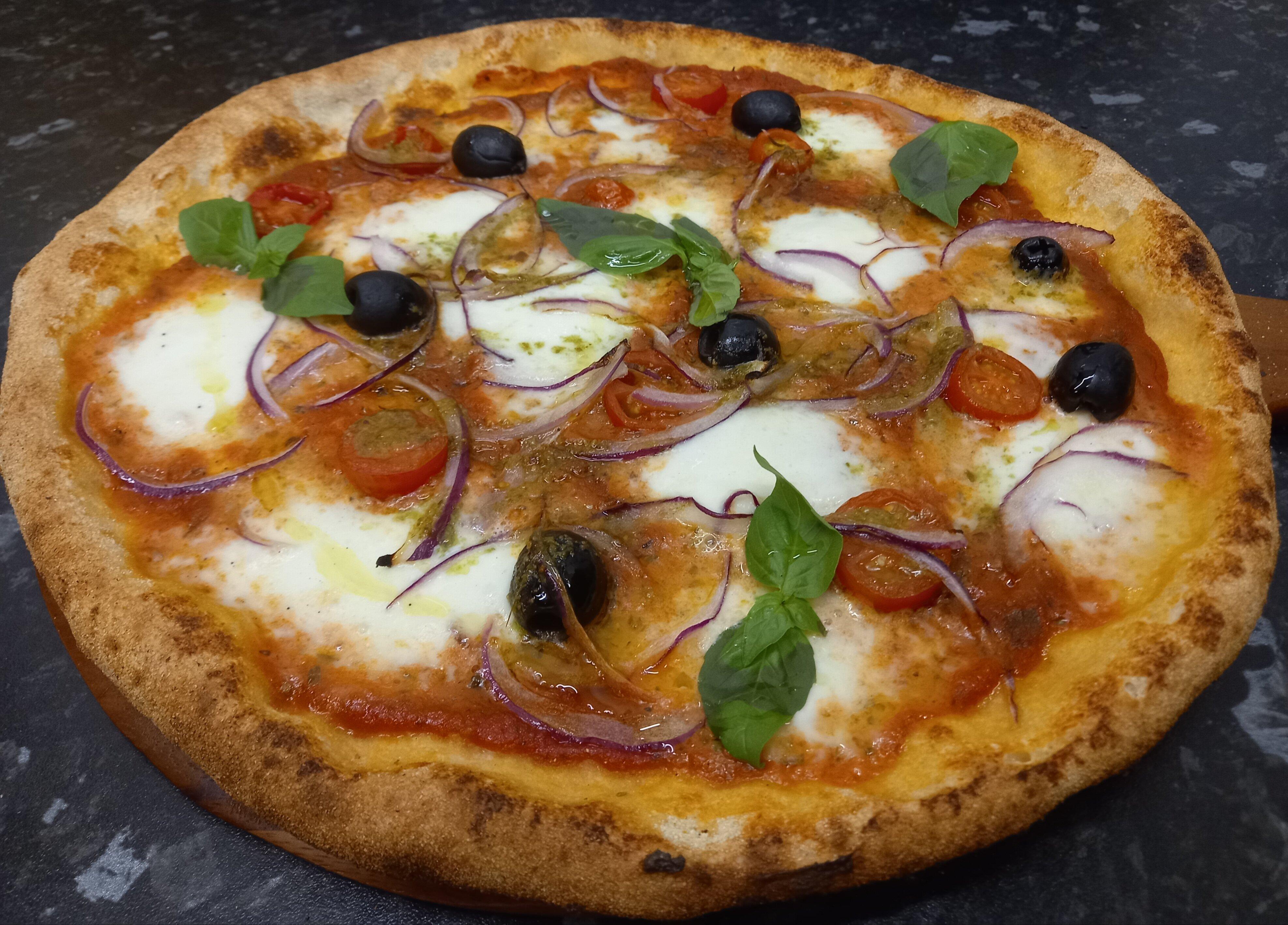 Tomato & Basil Pizzeria