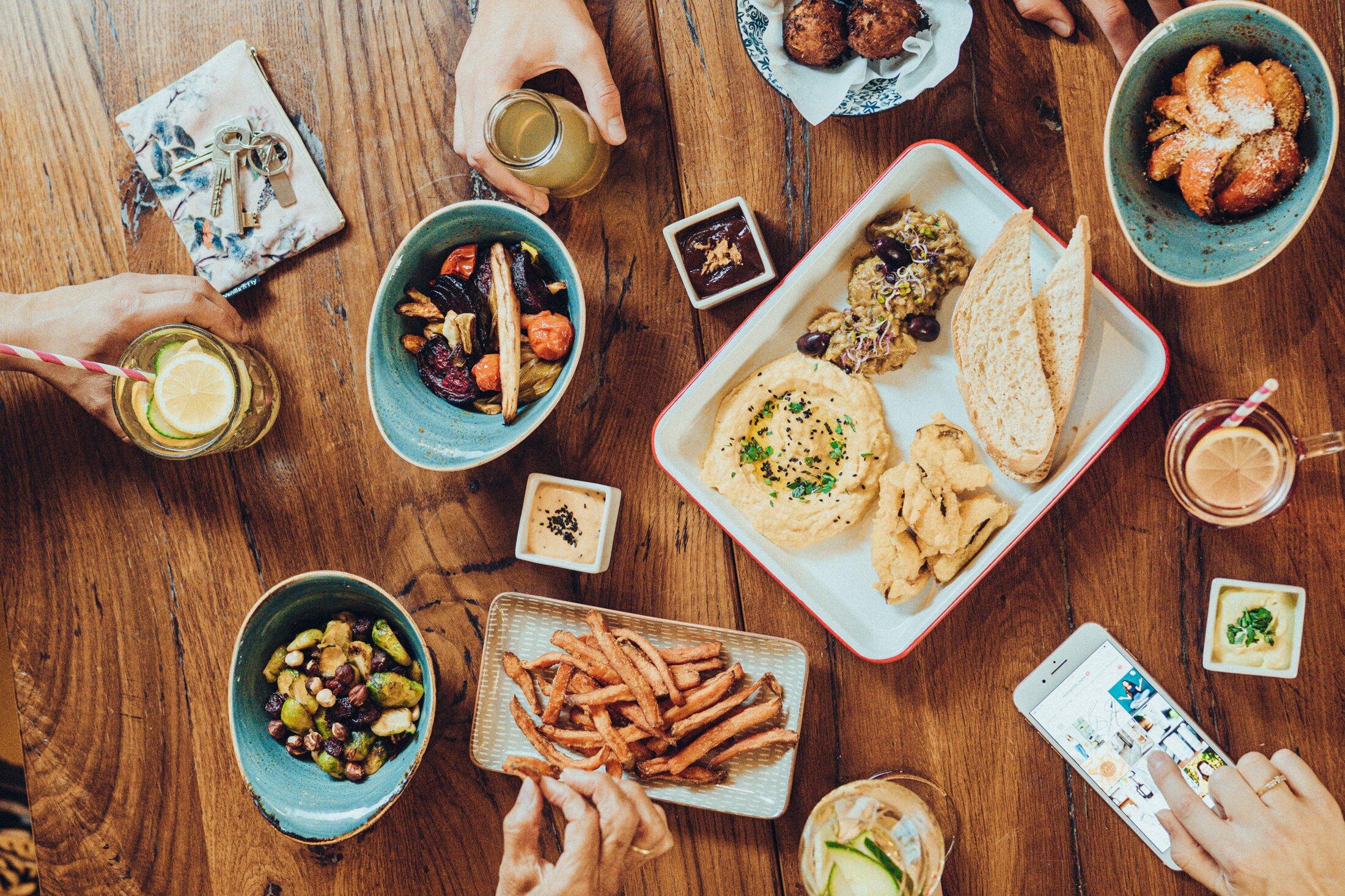 Mangolds Restaurant & Café