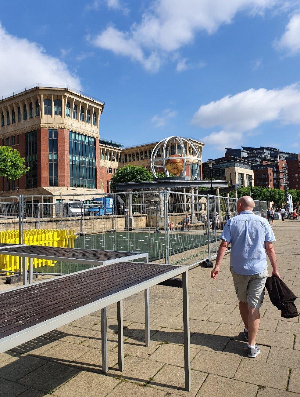 Golden Globe Monument