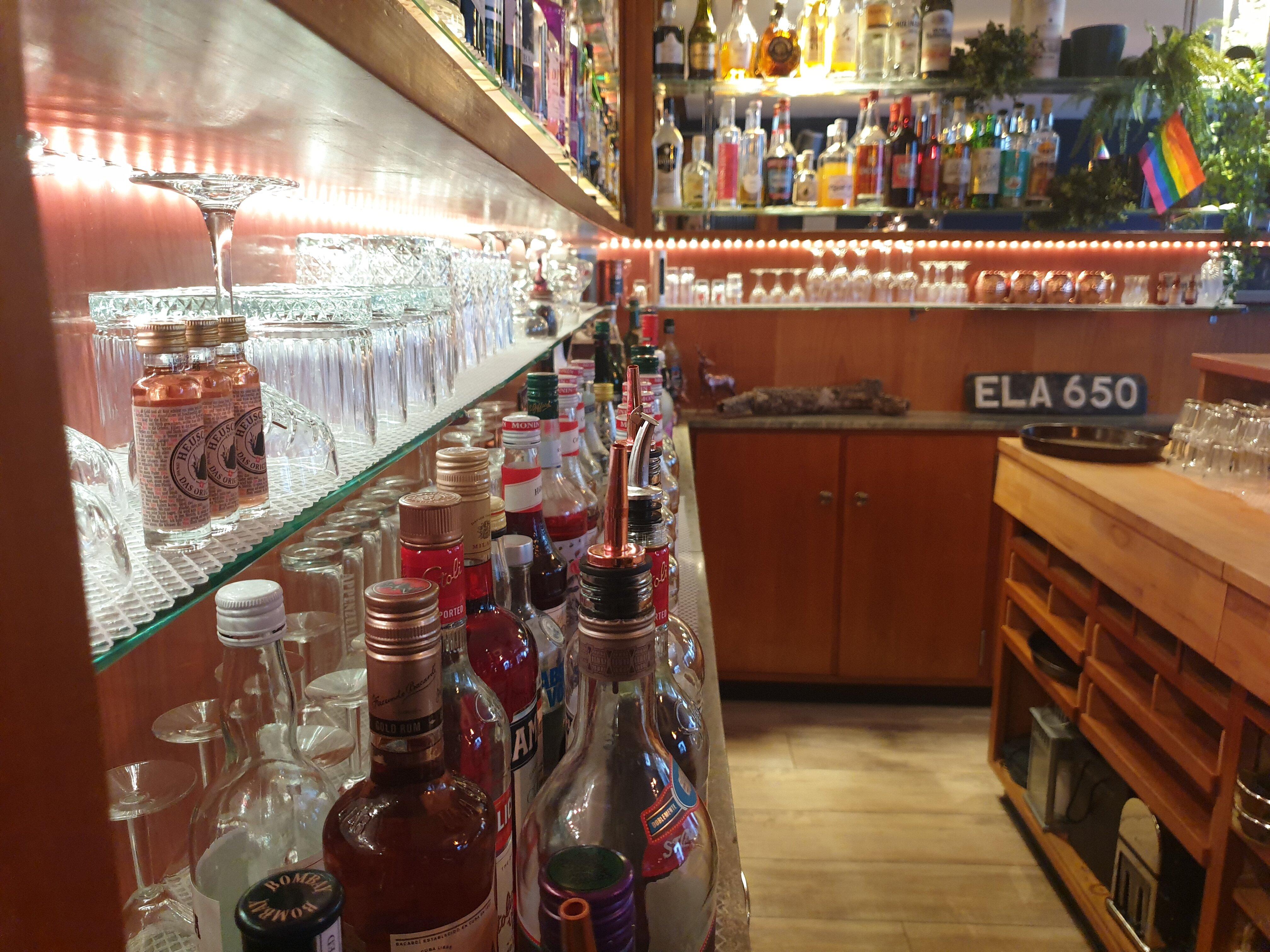 ELA Coffee & Cocktails