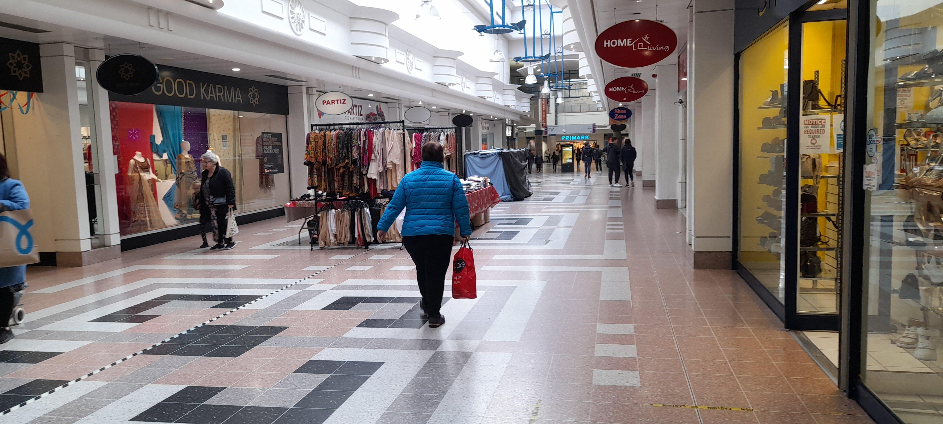 Queensmere Observatory Shopping Centre