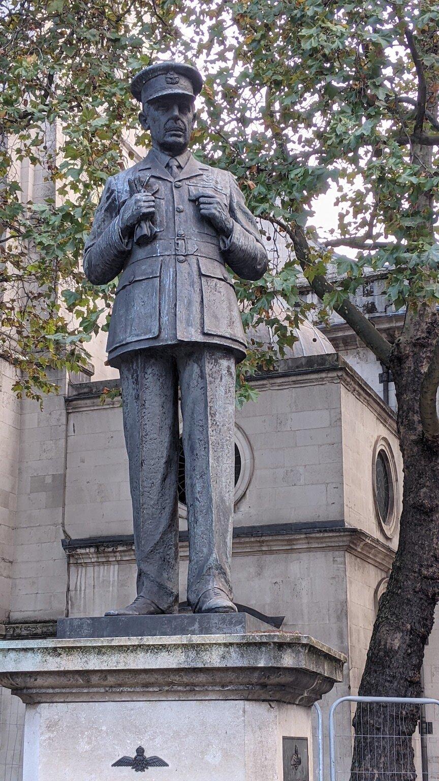 Statue of Hugh Dowding