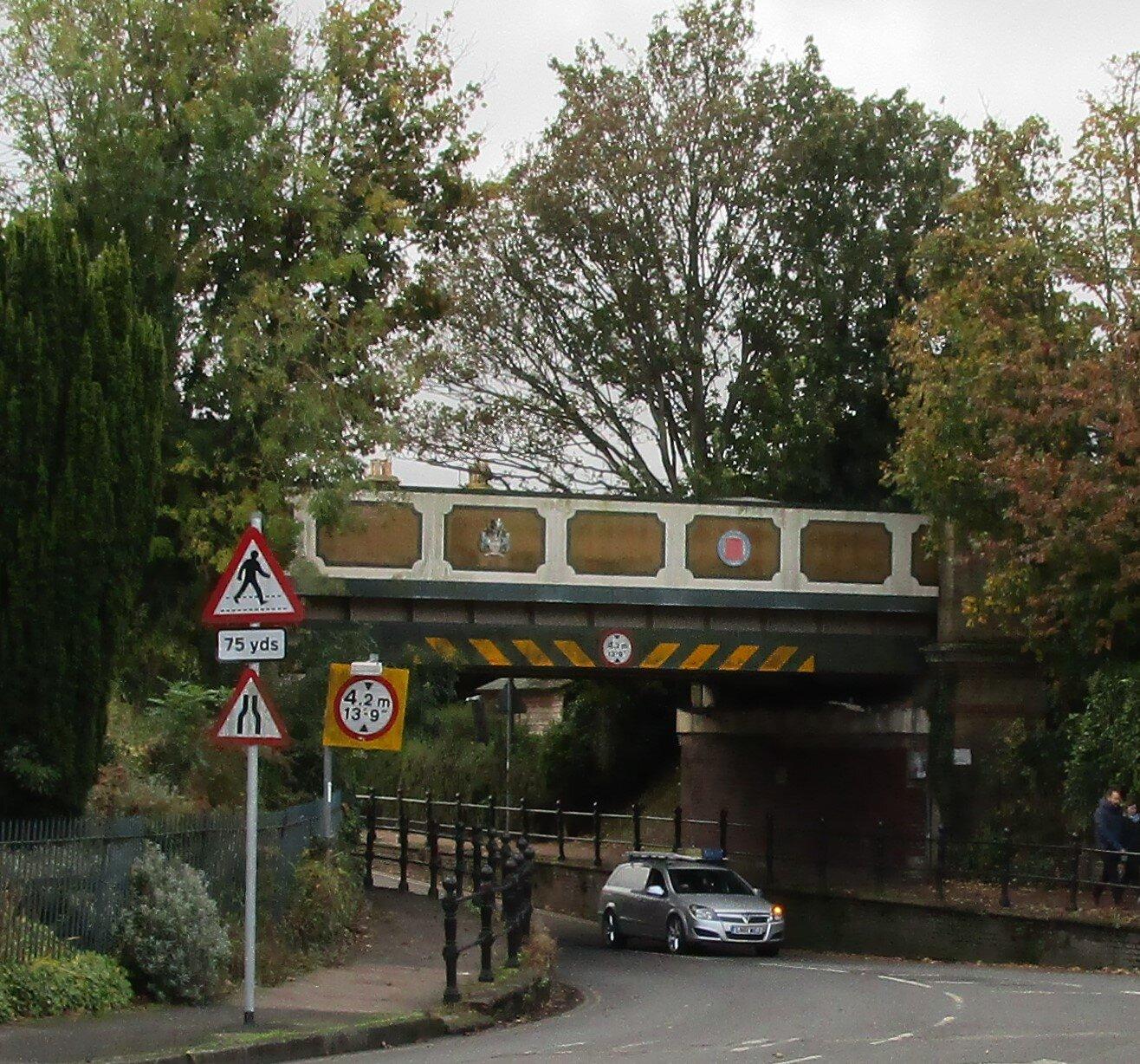 Forbes Road Railway Bridge