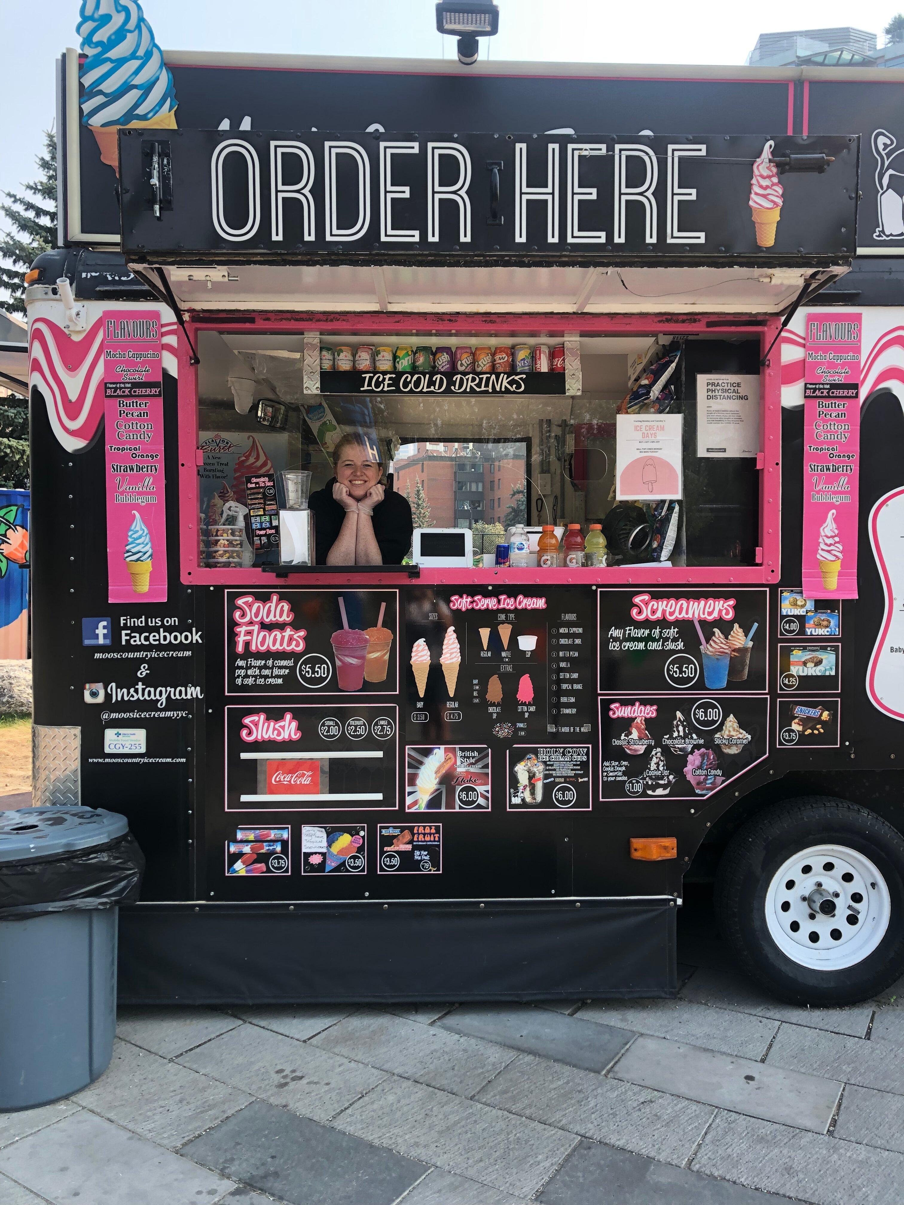 Moo's Country Ice Cream