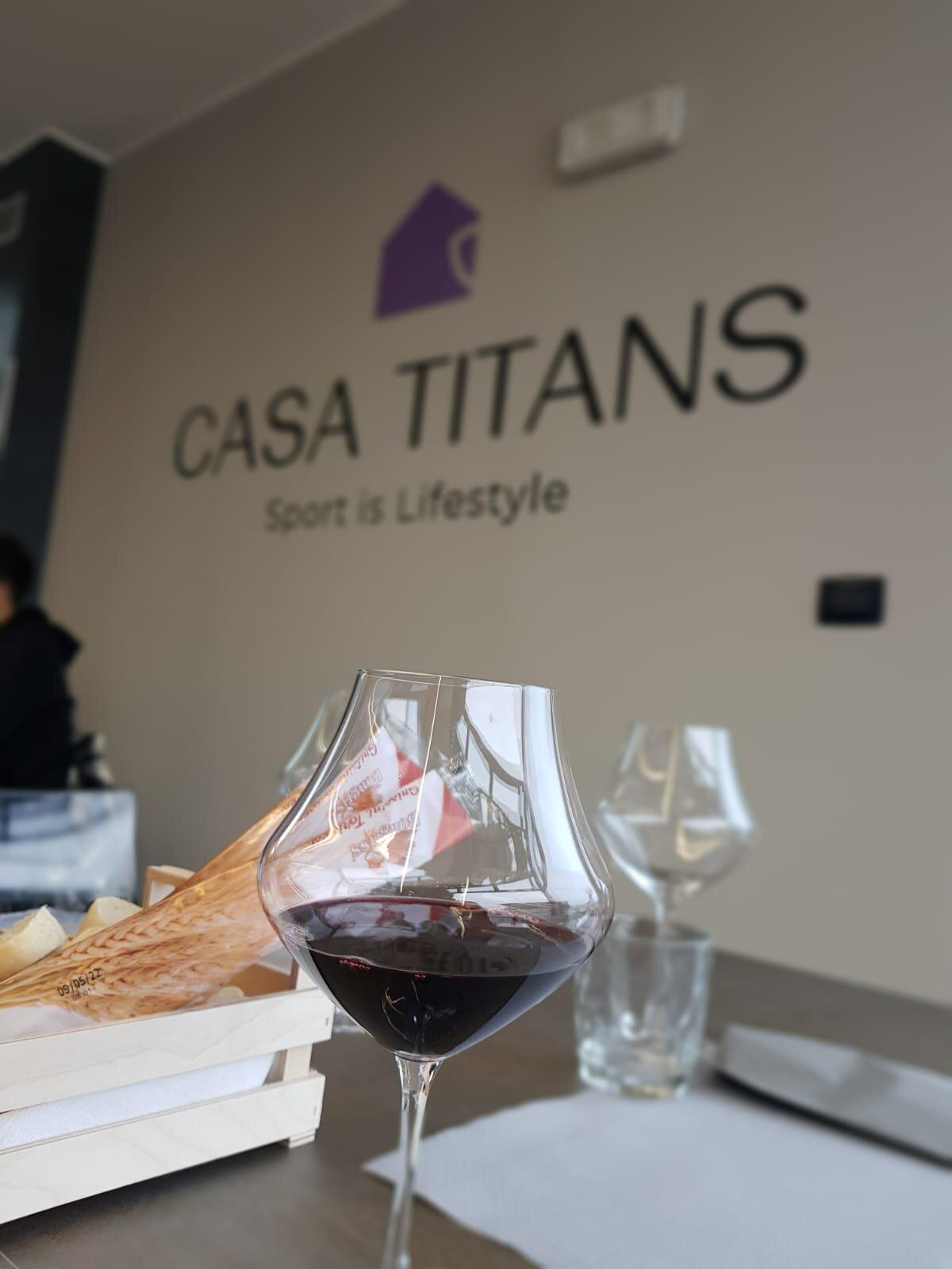 Casa Titans - Bistrot & Cafè