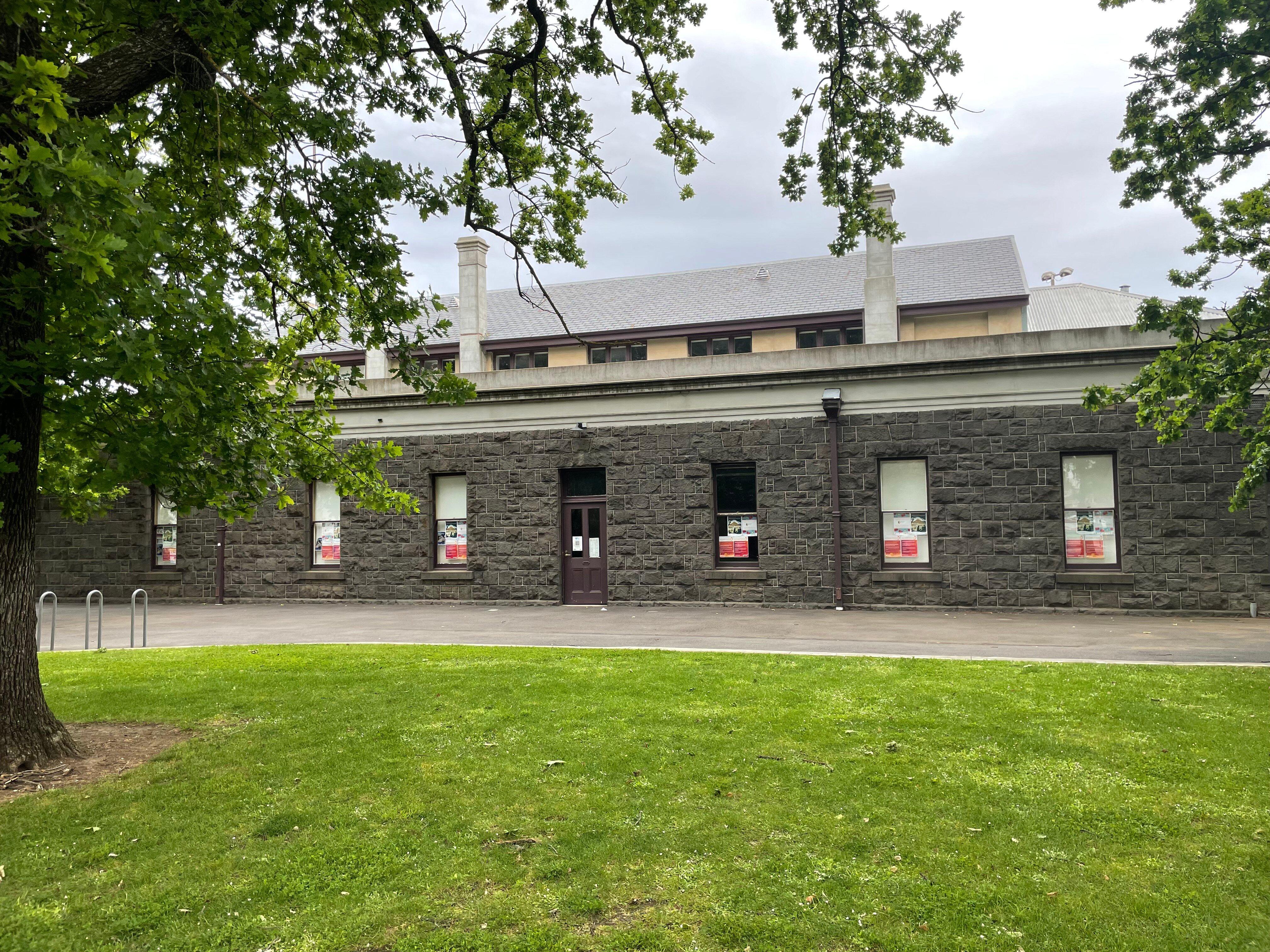 Kyneton Mechanics Institute