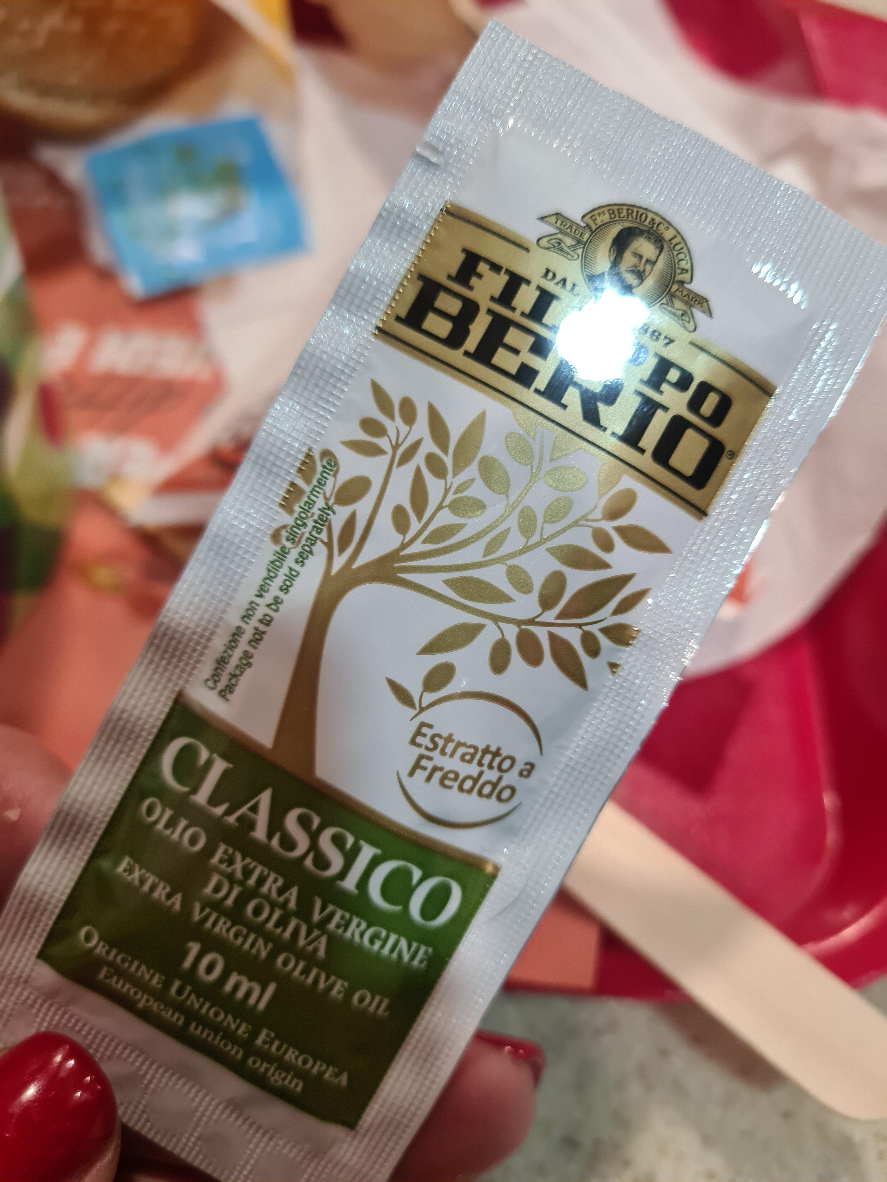 Photo by valentinazY7620IX