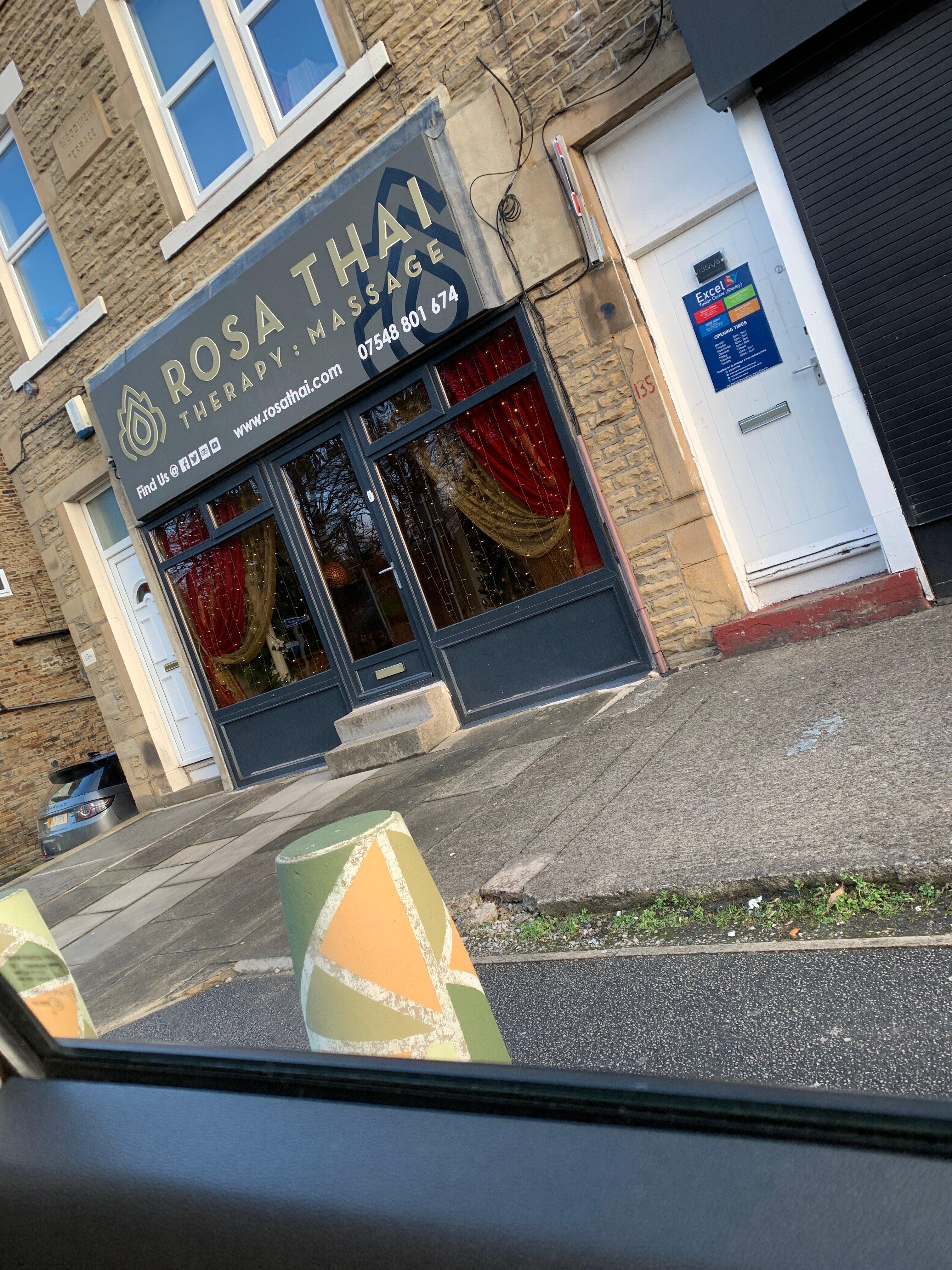 Rosa Thai Salon 3