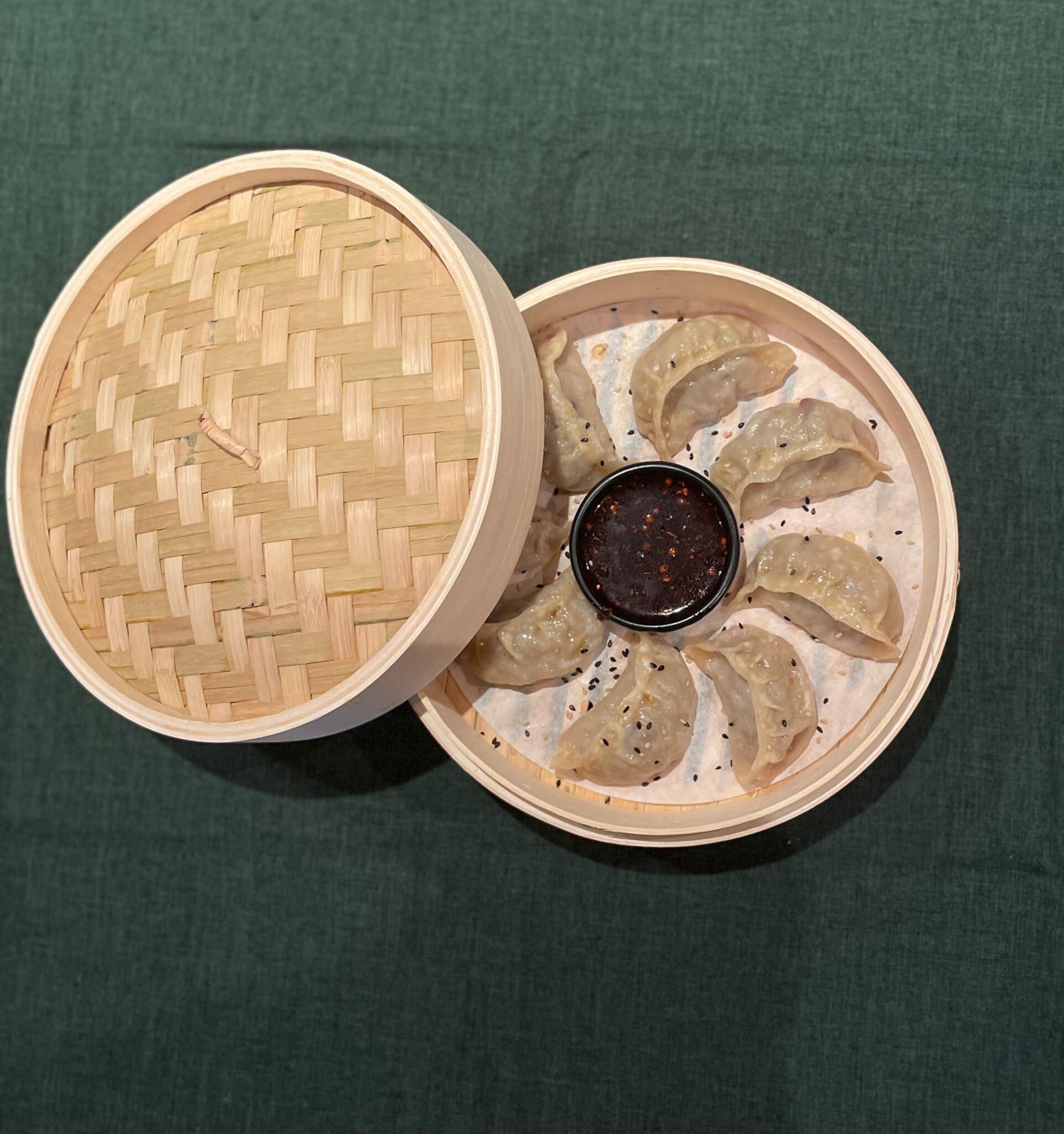 Best Asian Cuisine in Neuhausen