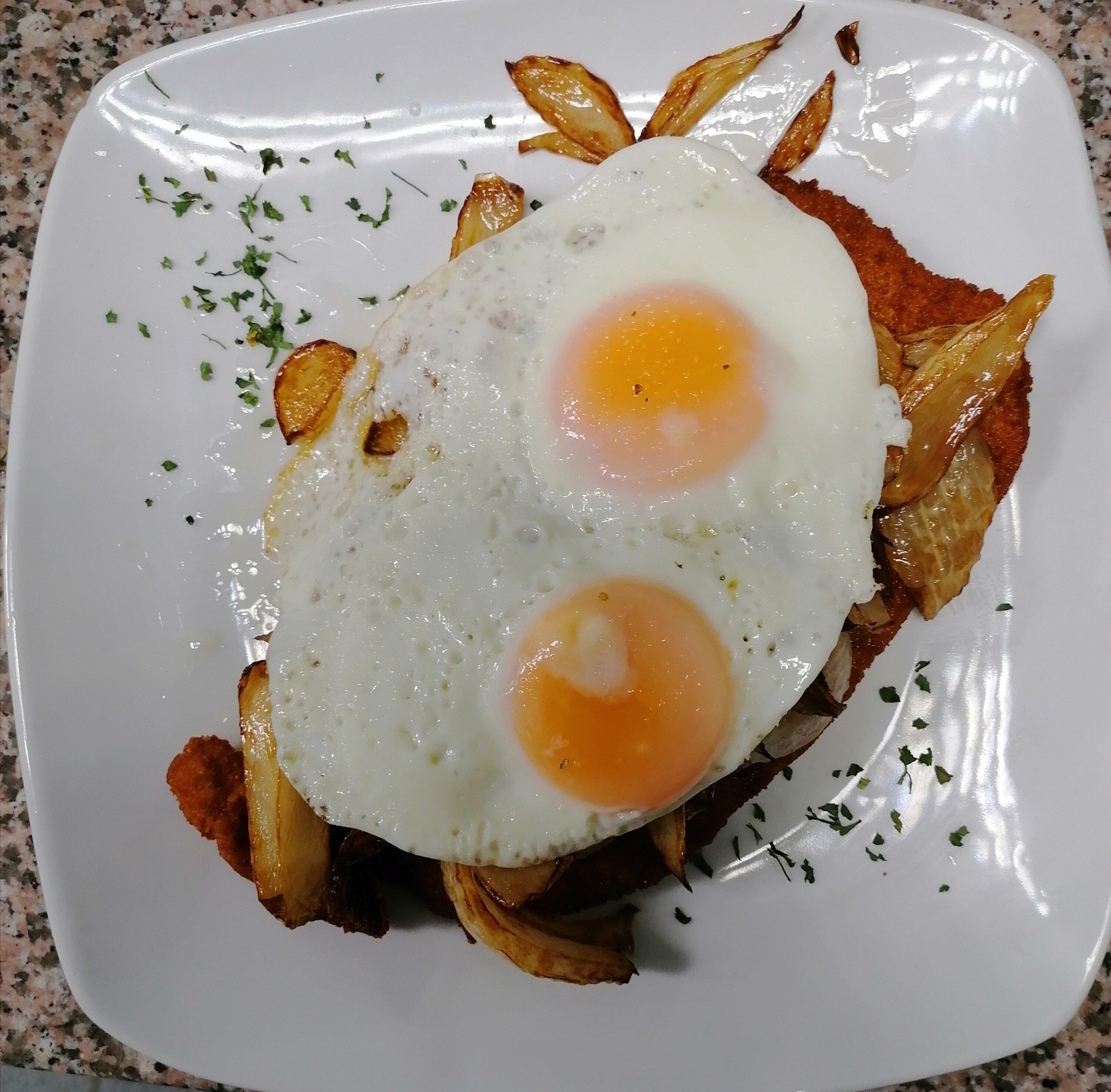 Akropolis Grill Pizzeria Restaurant