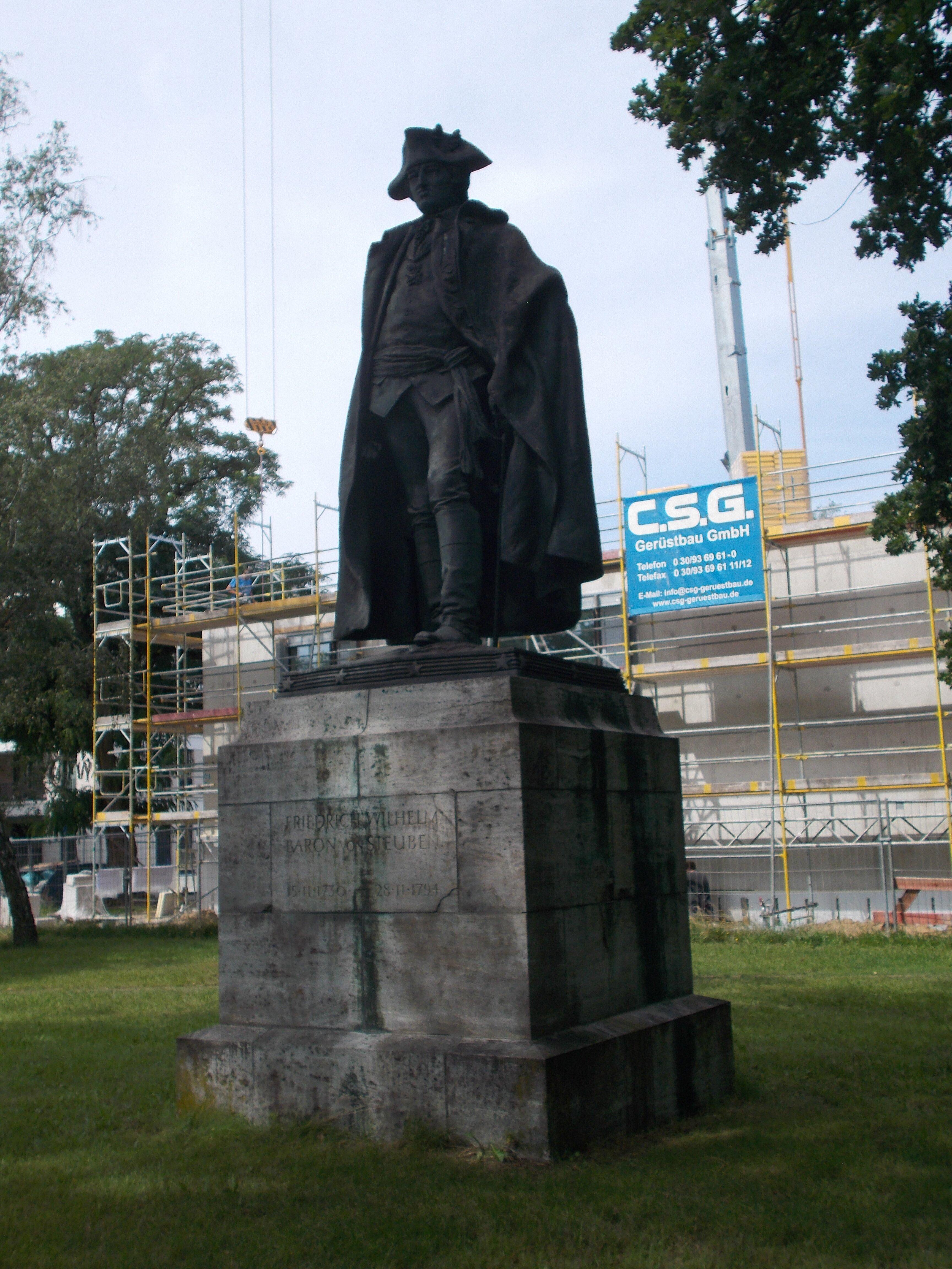 Statue Friedrich Wilhelm Baron Von Steuben