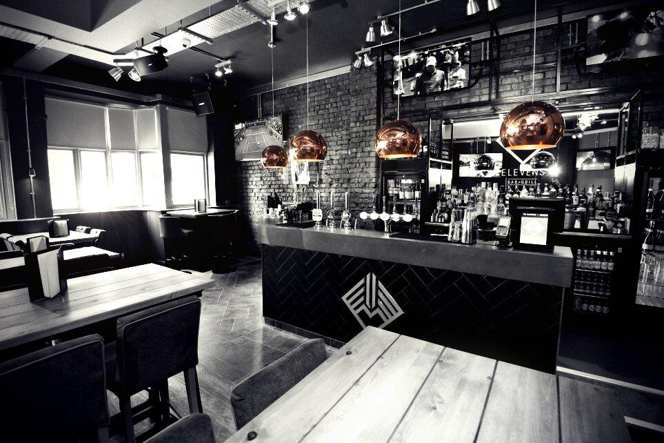 Elevens Bar & Grill