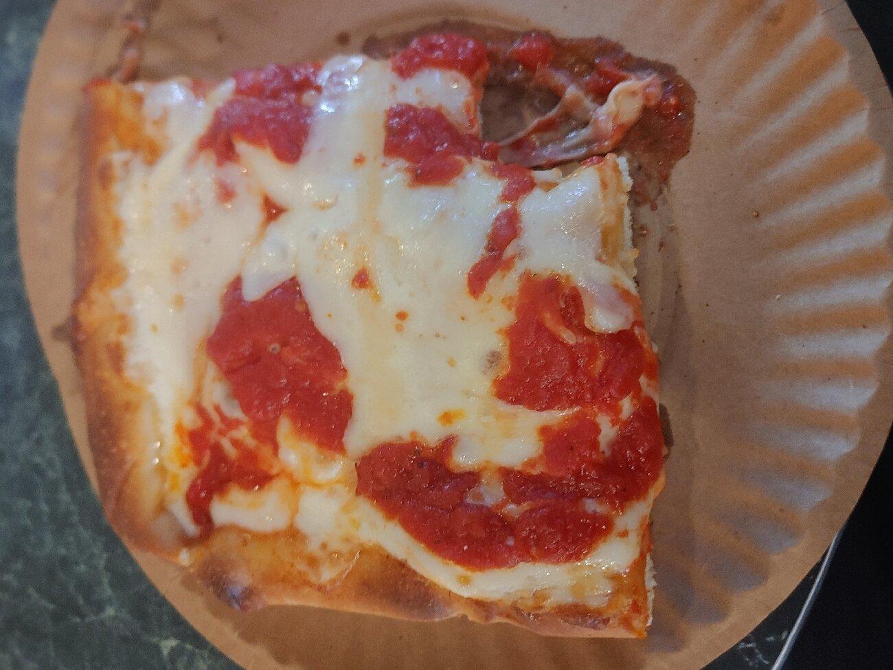 Mama's Brick Oven Pizzeria