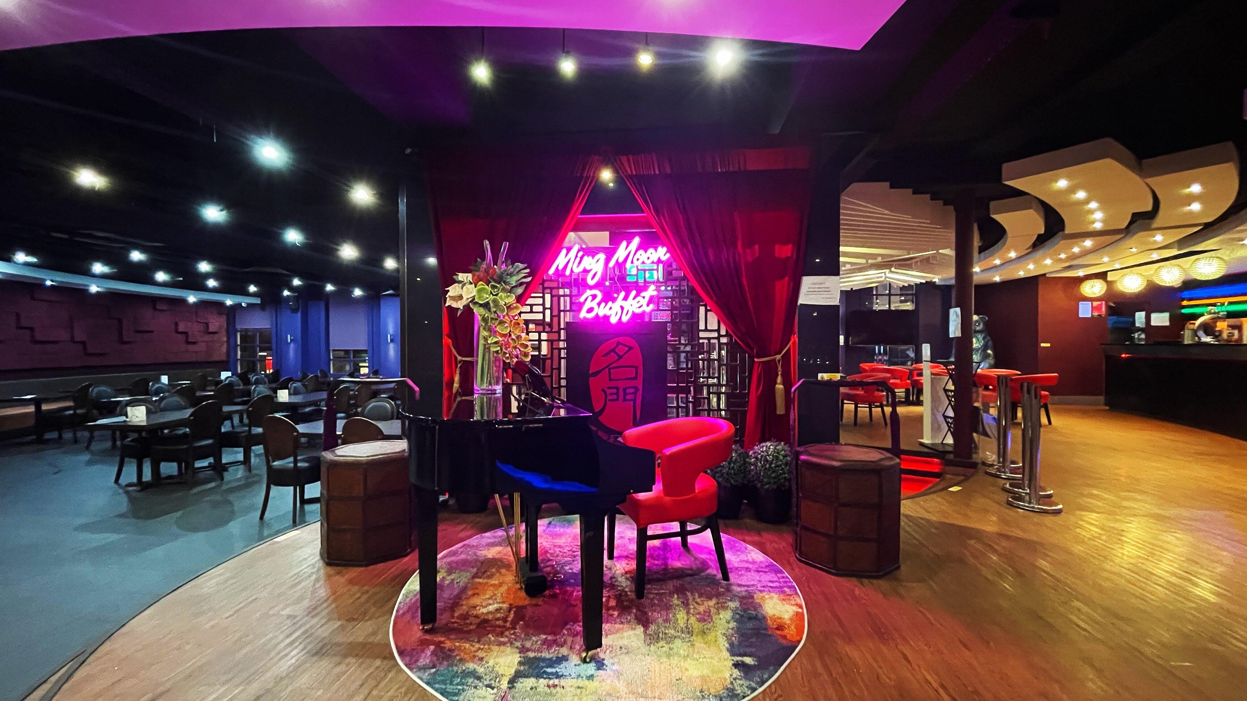 Ming Moon Karaoke & Bar