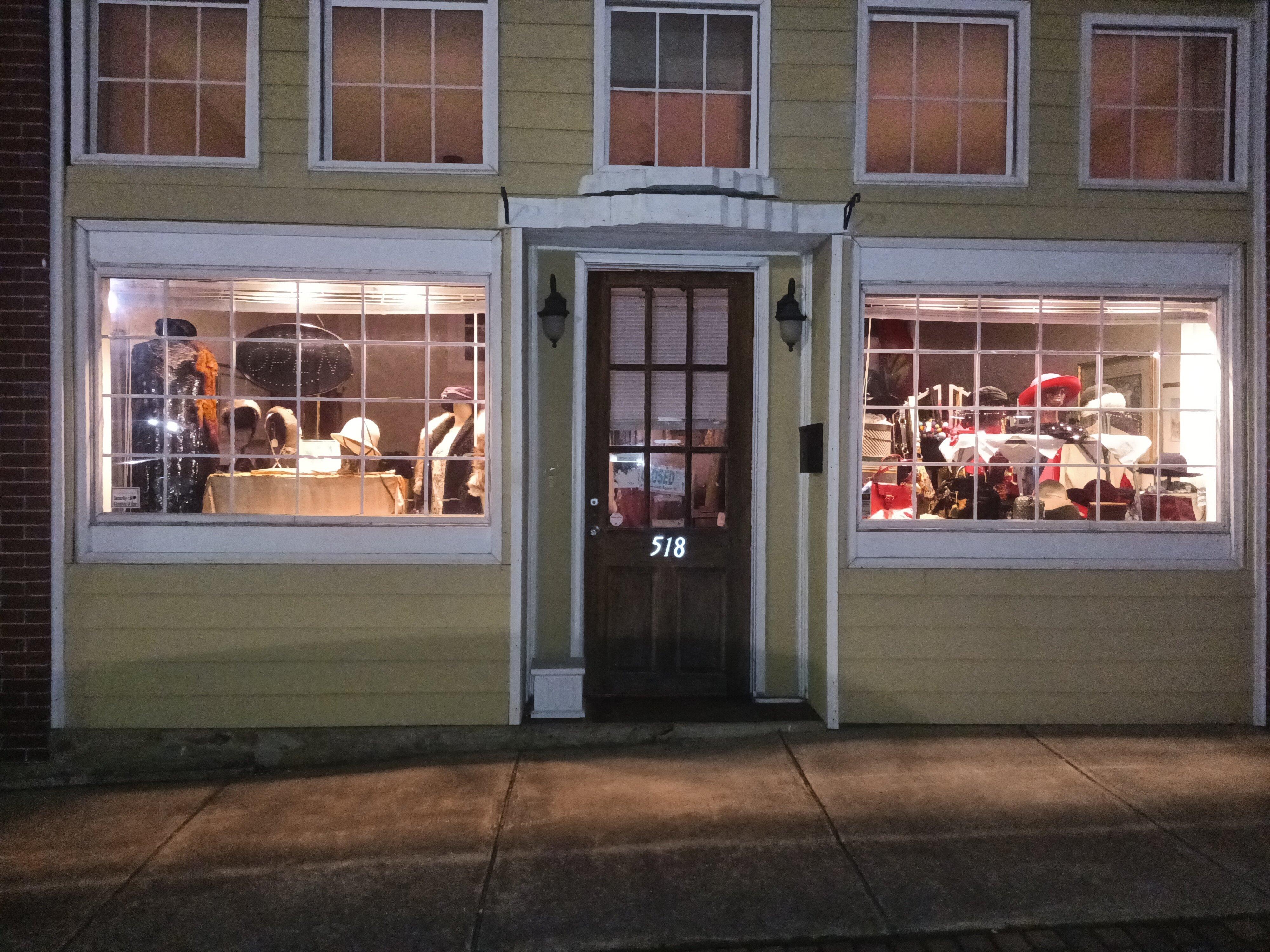 Yellow Cottage Shop Antique and Vintage