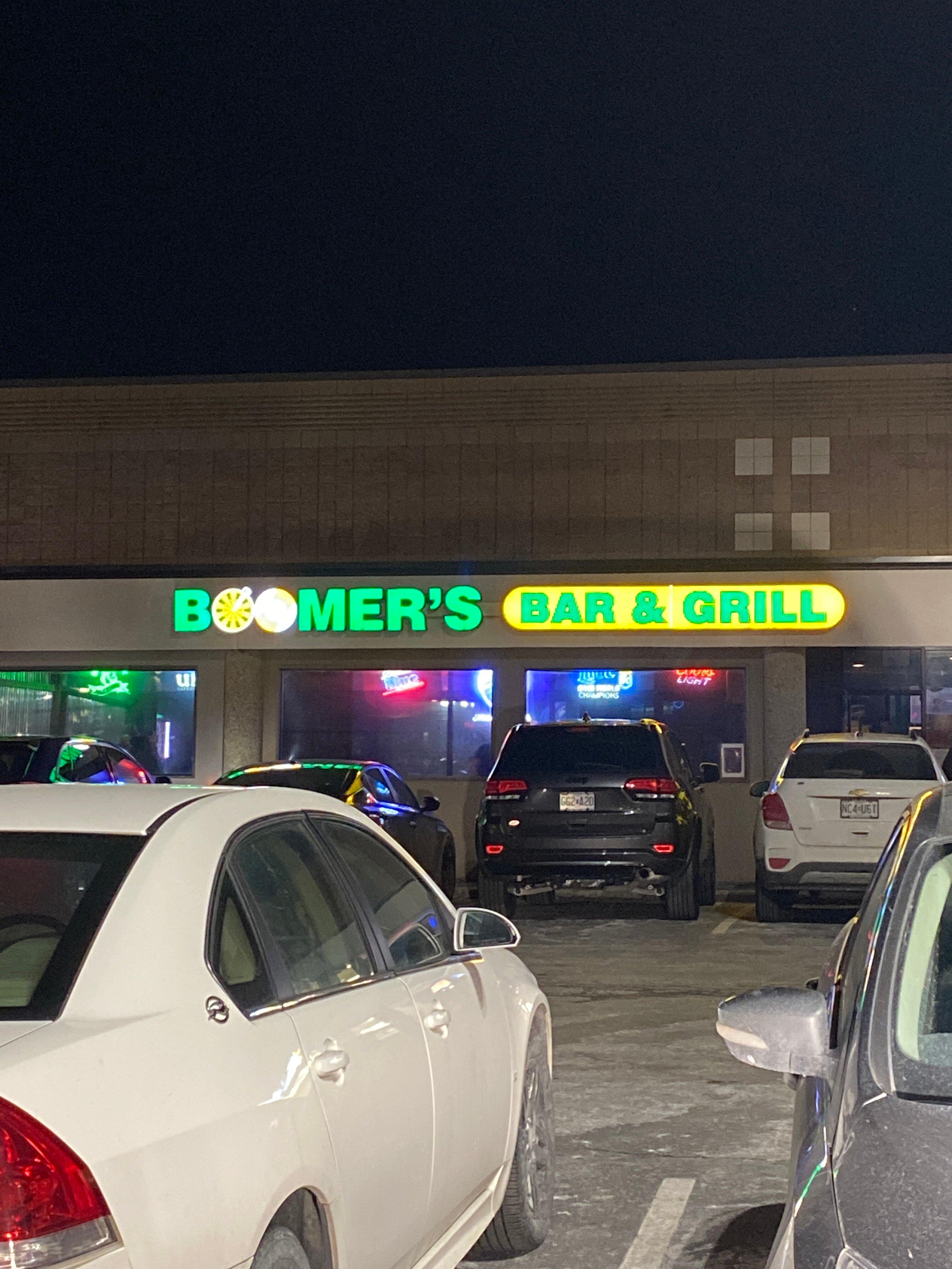 Boomers Bar & Grill