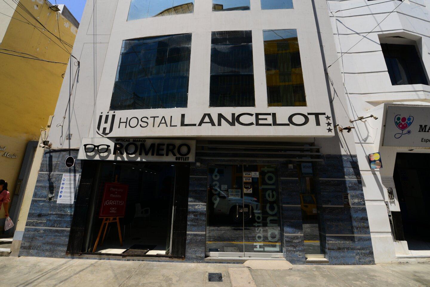 Lancelot Hostal