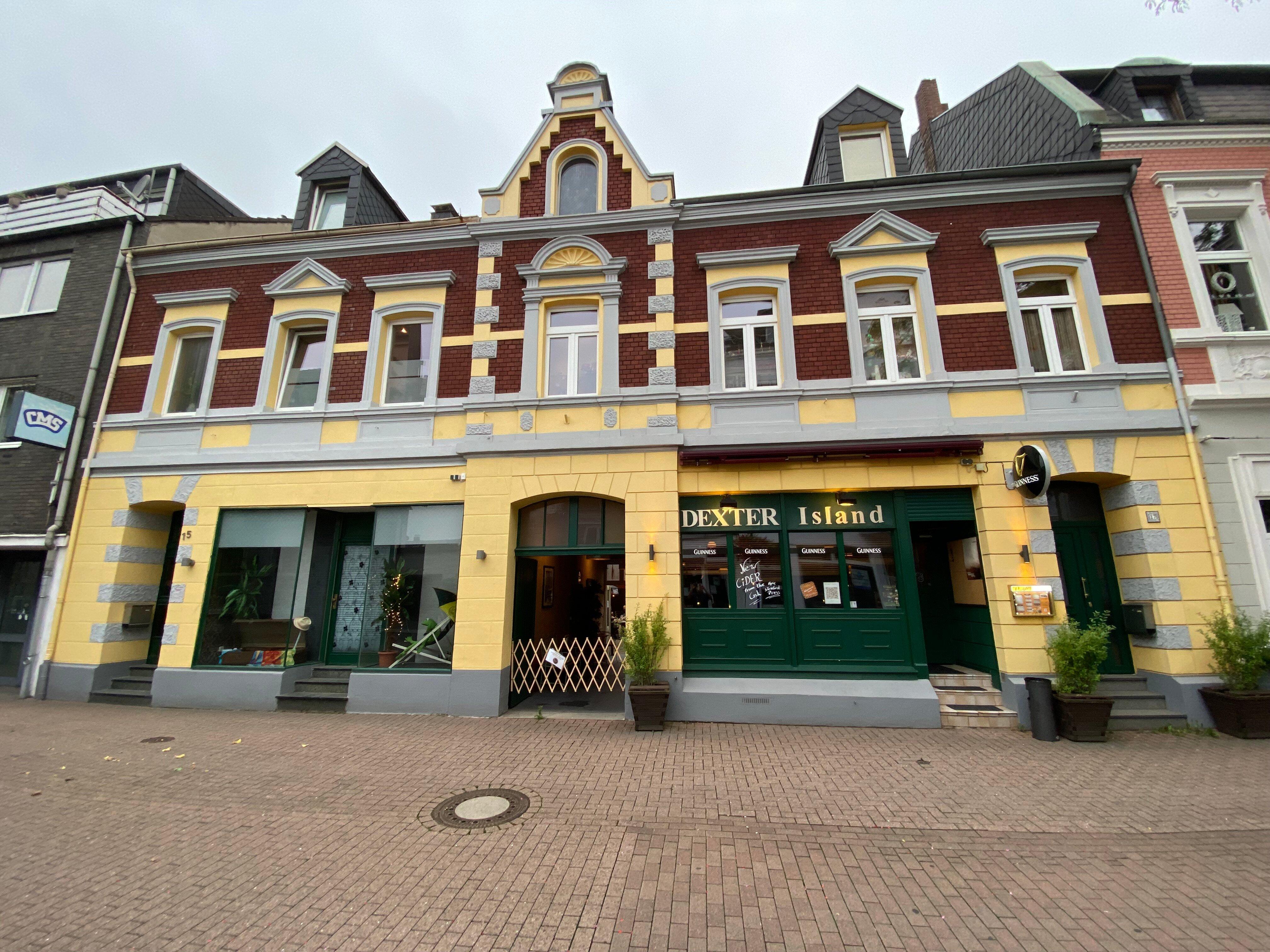 DEXTER - Island Whisky PUB