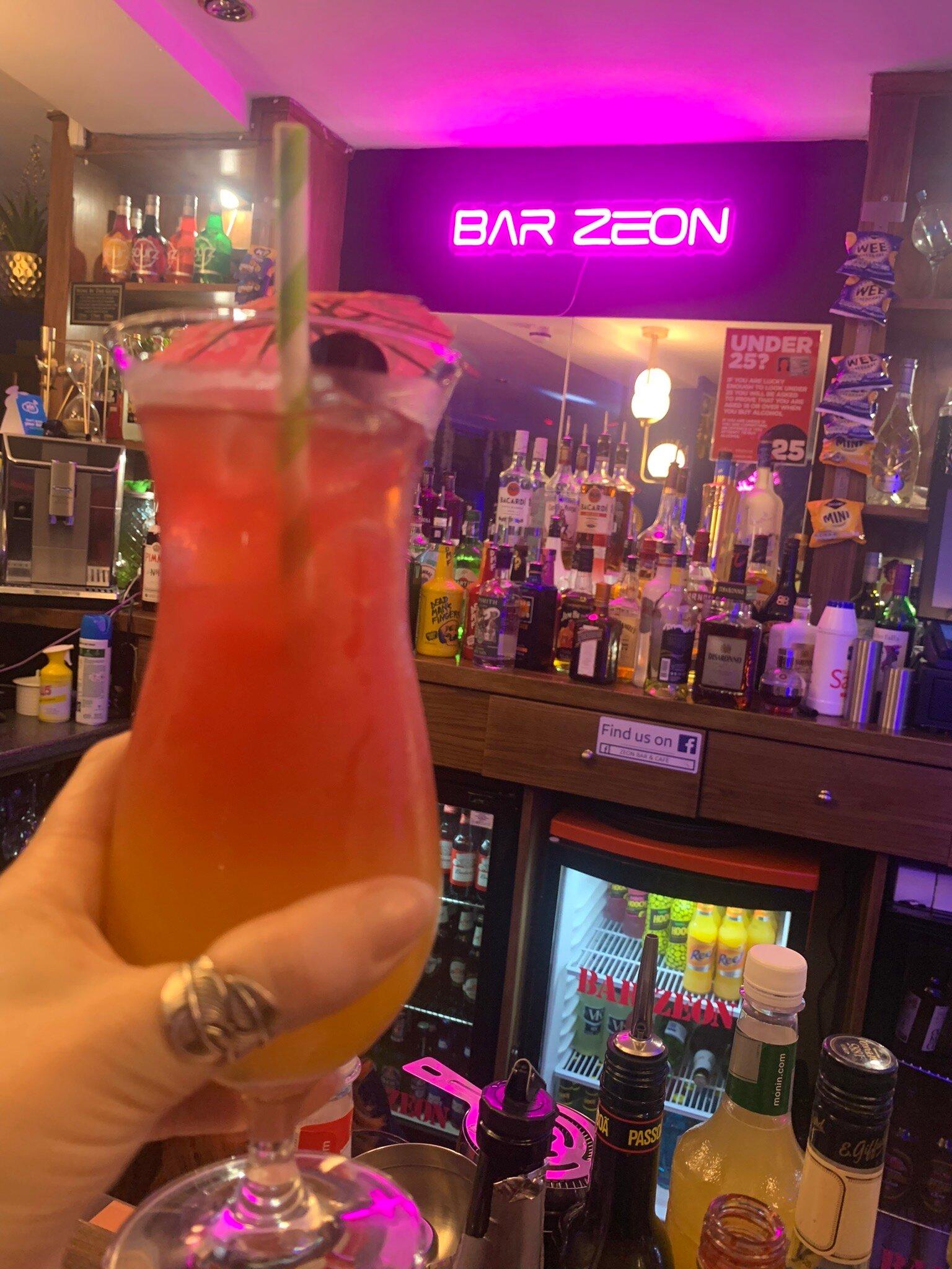 Zeon Bar And Cafe