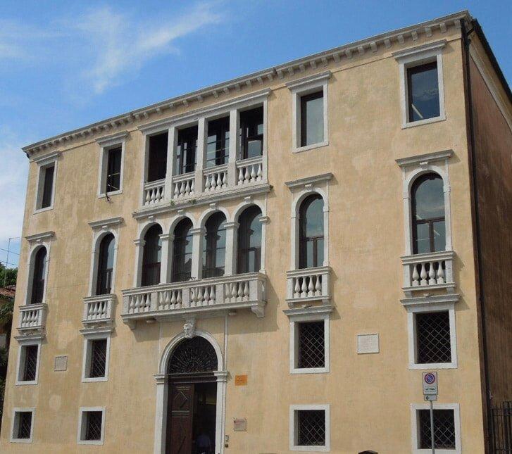 Biblioteca Civica Nicolo Bettoni