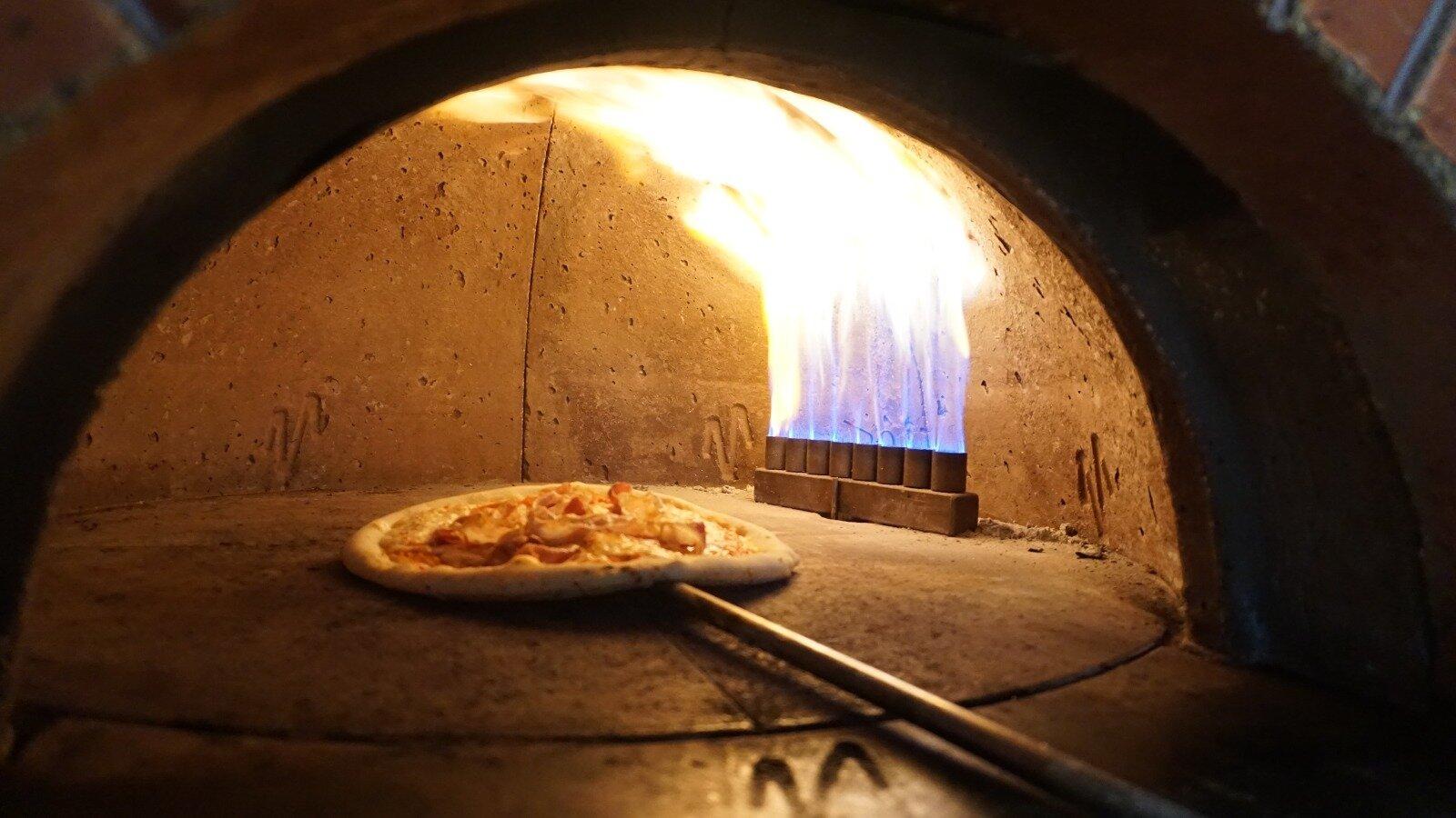 Pizza House Napoli Style Pizzeria