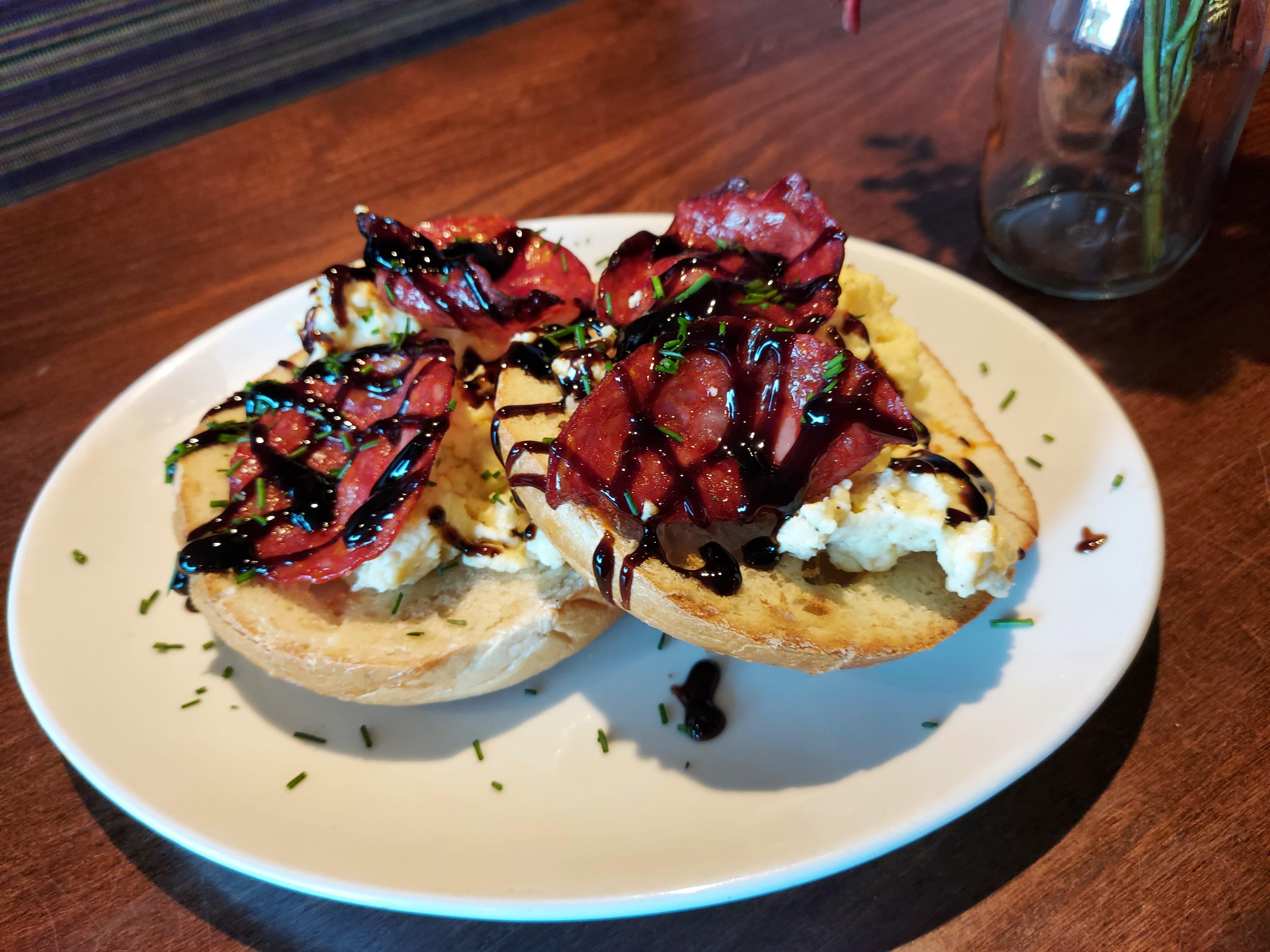 Harry's Bit On The Side