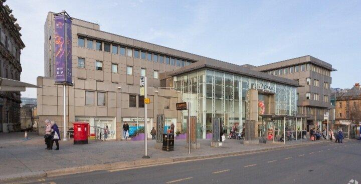 Piazza Shopping Centre