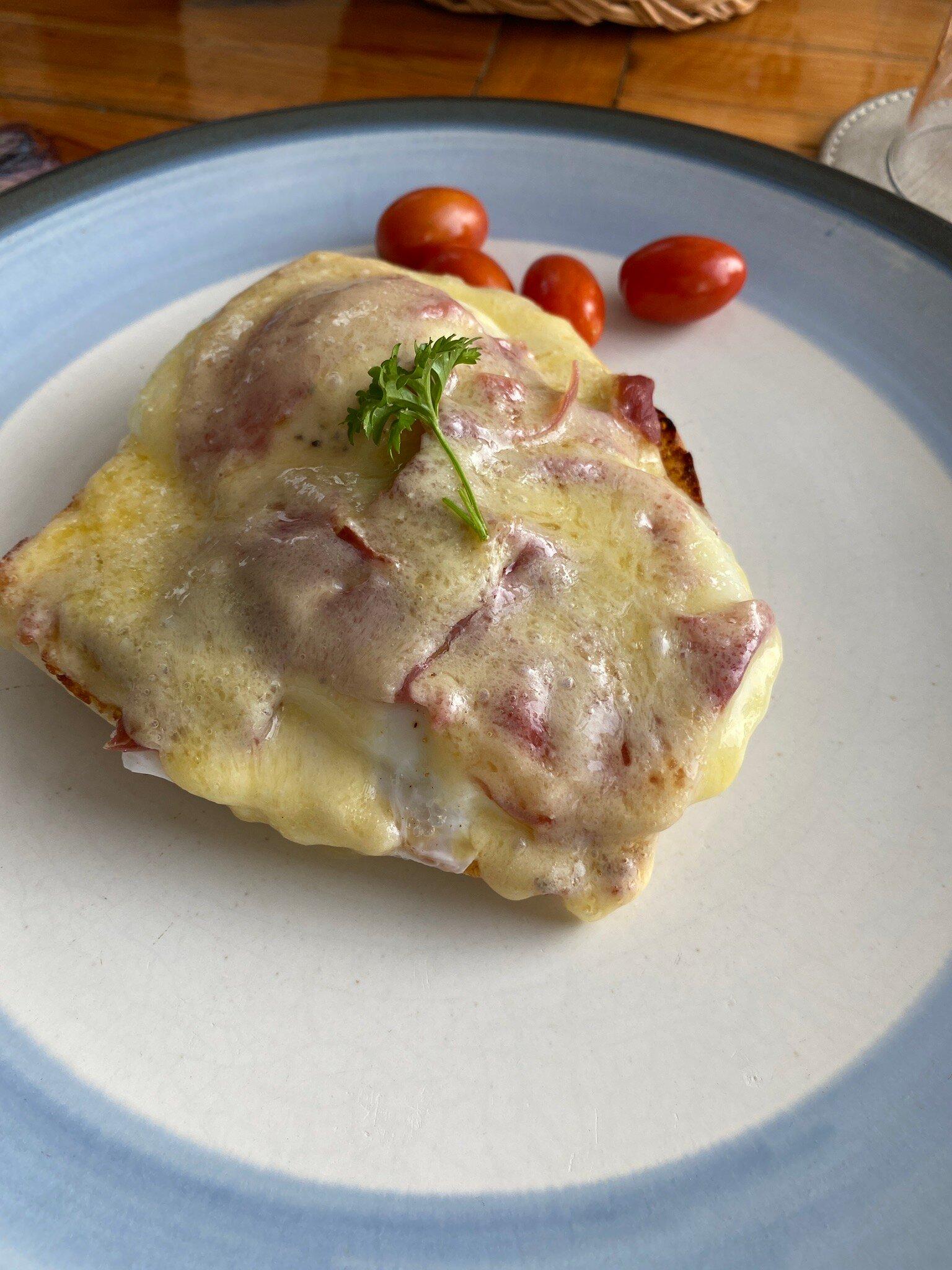 23 at Hillsborough Road B & B