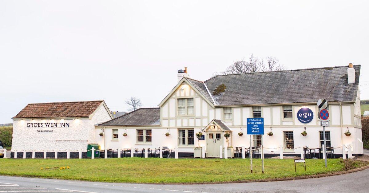 Ego at The Groes Wen Inn, Penhow