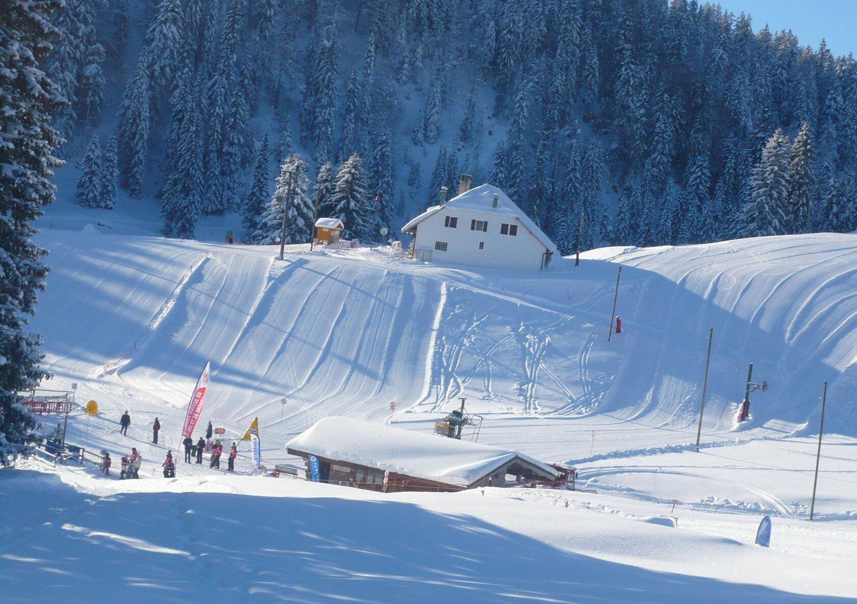 Ecole Suisse de Ski St Cergue La Trélasse