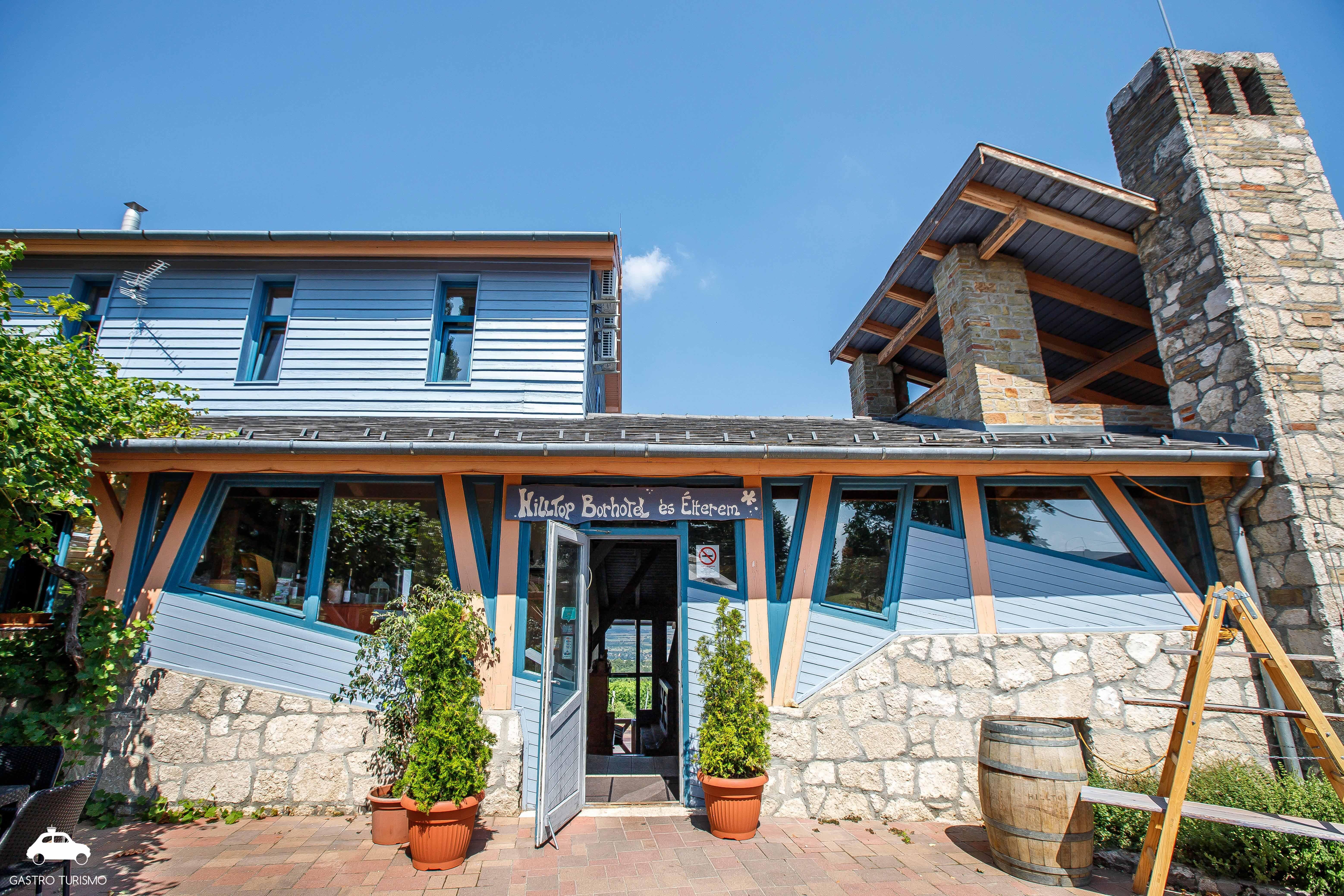 Hilltop Borbirtok & Étterem