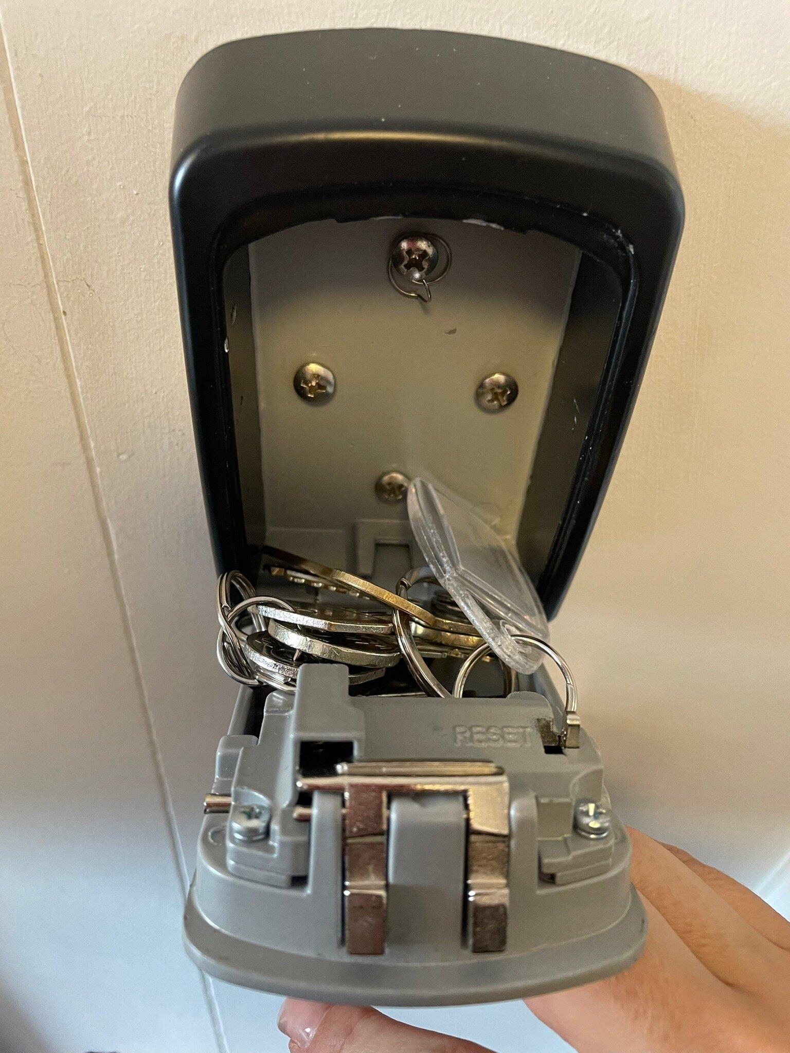 Lux Living Apartments - Marino Place