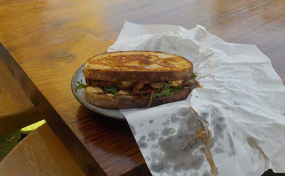 Occident Cafe And Bar