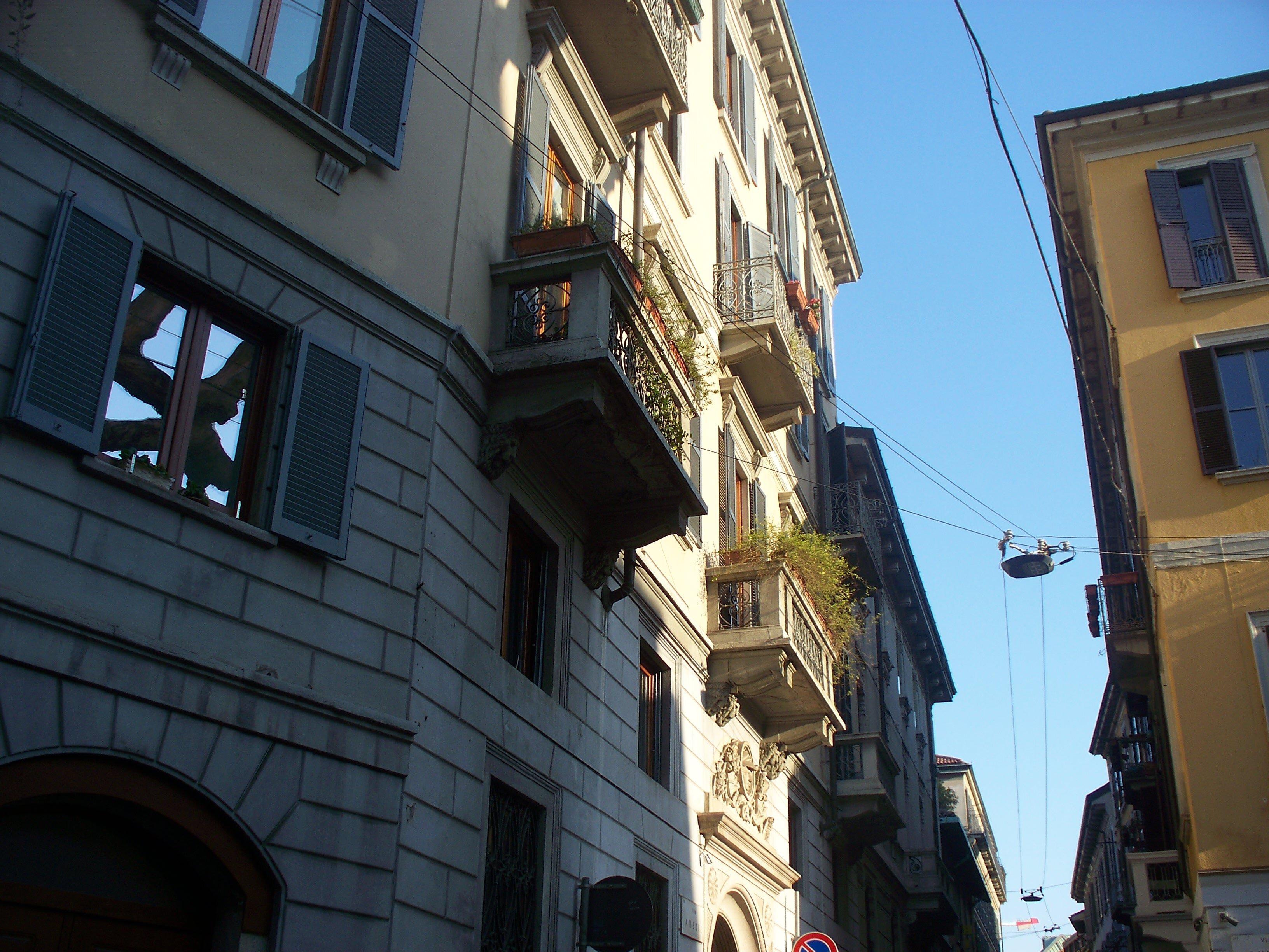 Casa Via Amedei 3