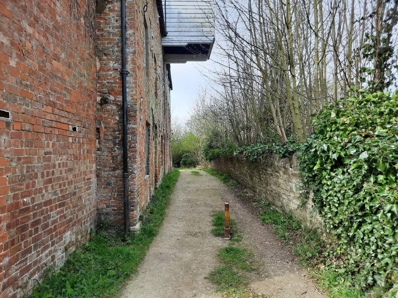 Warmington To Oundle Nene Way Walk