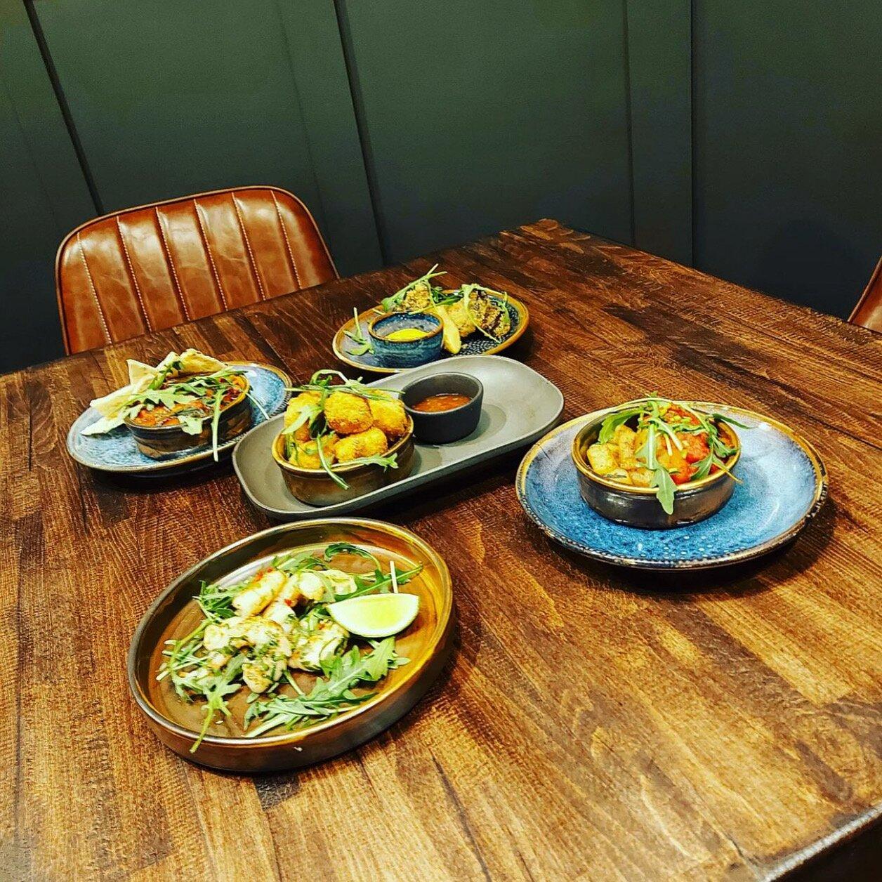 Number 5 Kitchen & Bar