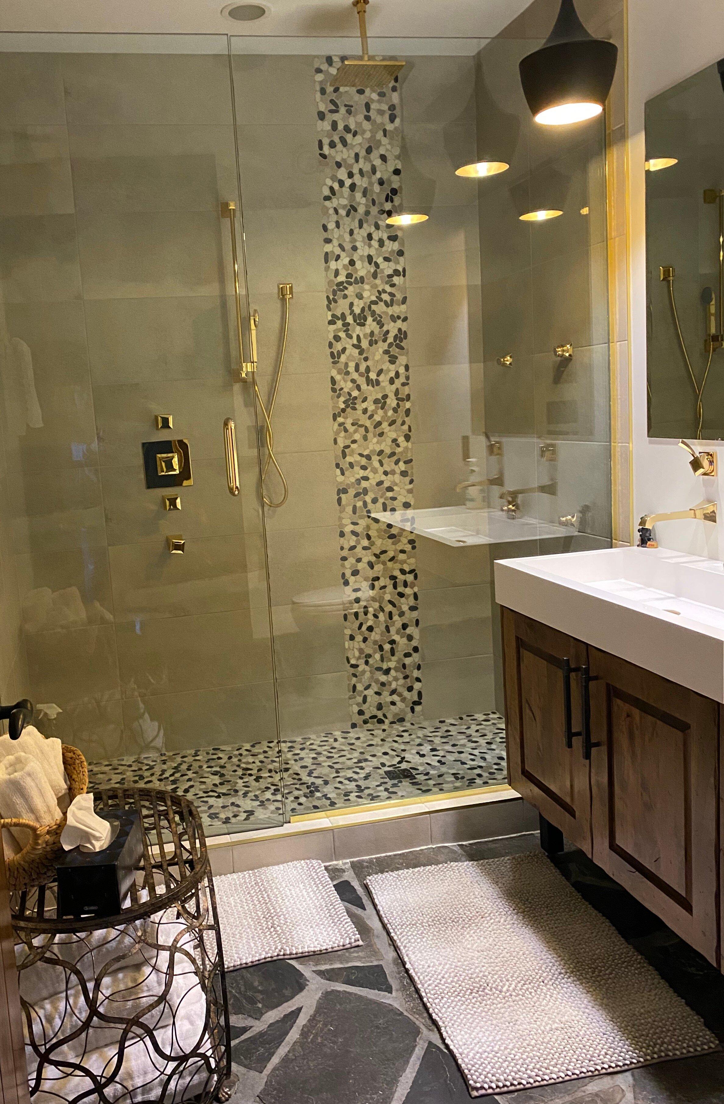 Cedar Stone Bed & Breakfast