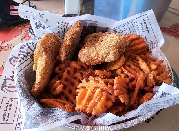 Hook & Reel Cajun Seafood & Bar