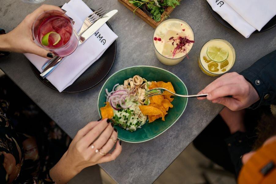 Umo Restaurant & Grill