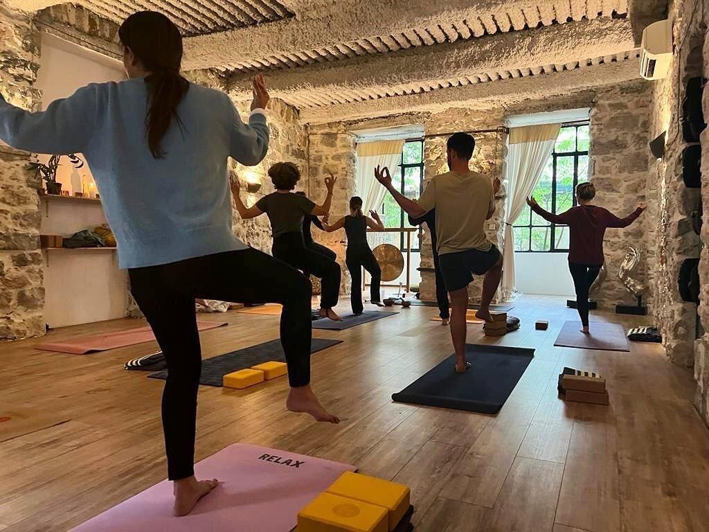 Art Yoga Studio