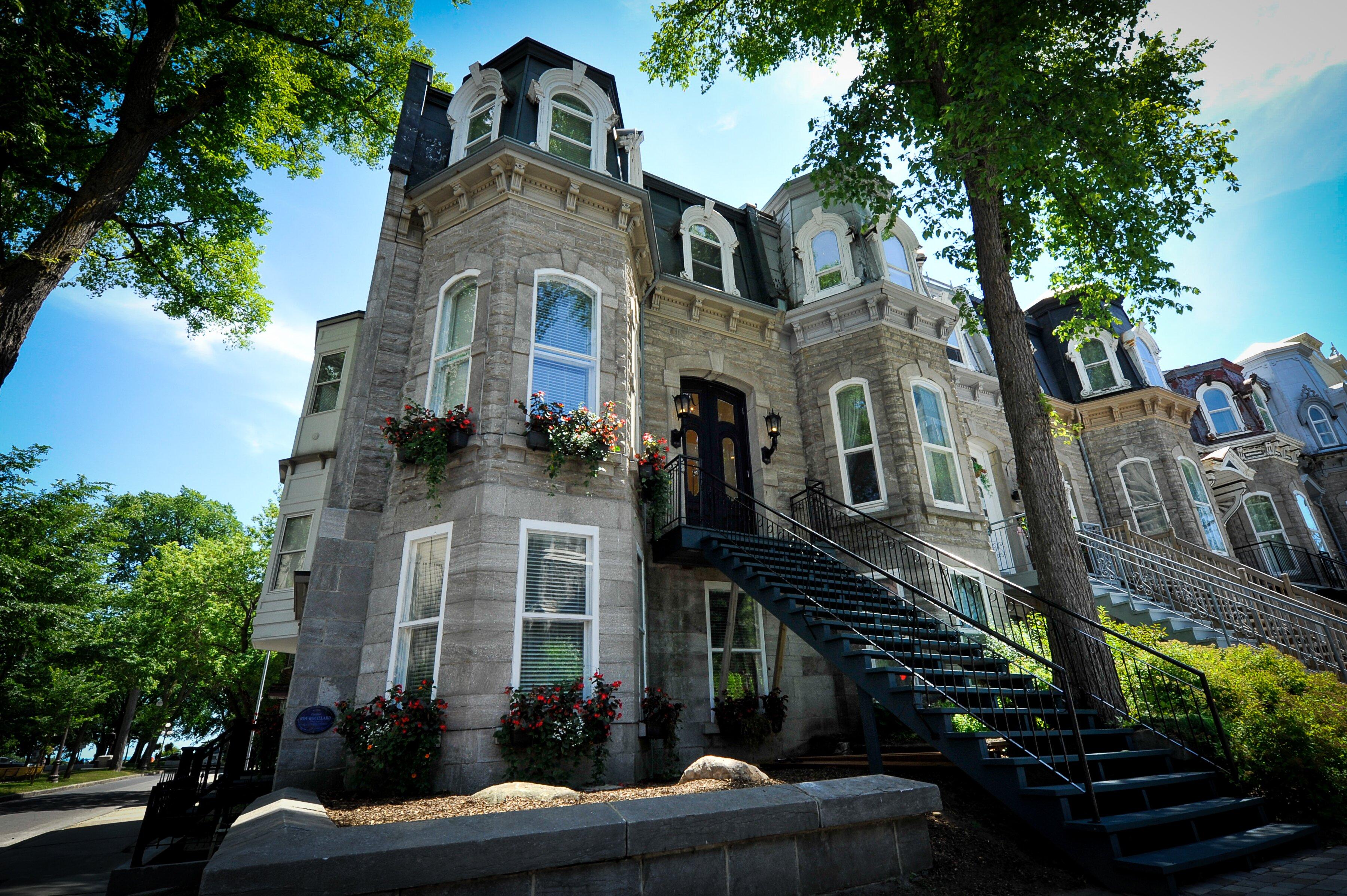 Le 555 Hébergements Touristiques