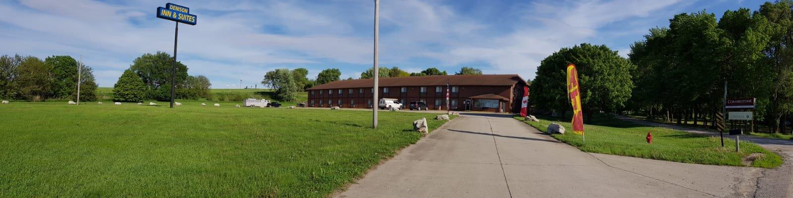 Denison Inn & Suites